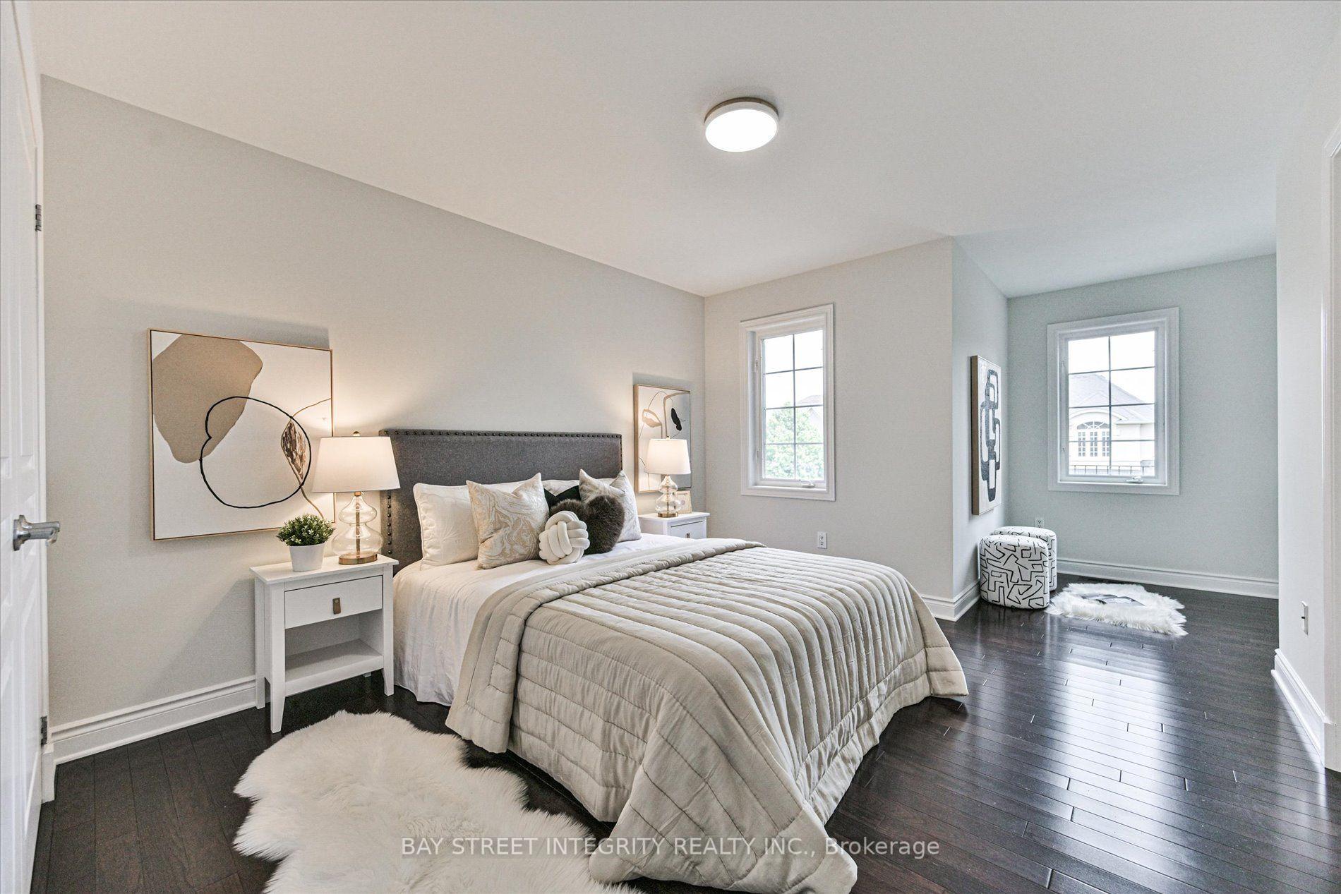 Photo 35 of 210 Milkweed Way, Oakville, Bronte — HOMEH