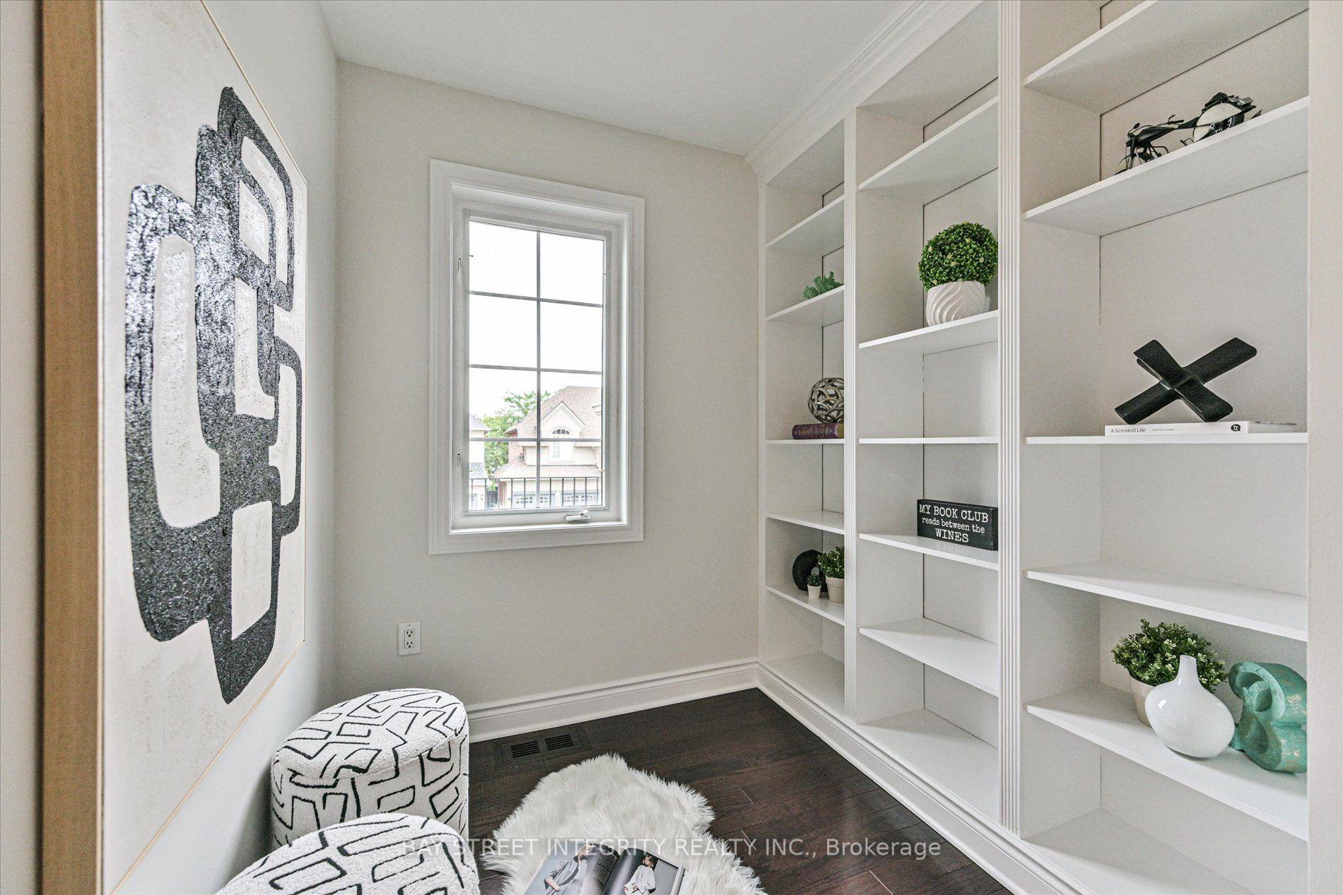 Photo 36 of 210 Milkweed Way, Oakville, Bronte — HOMEH
