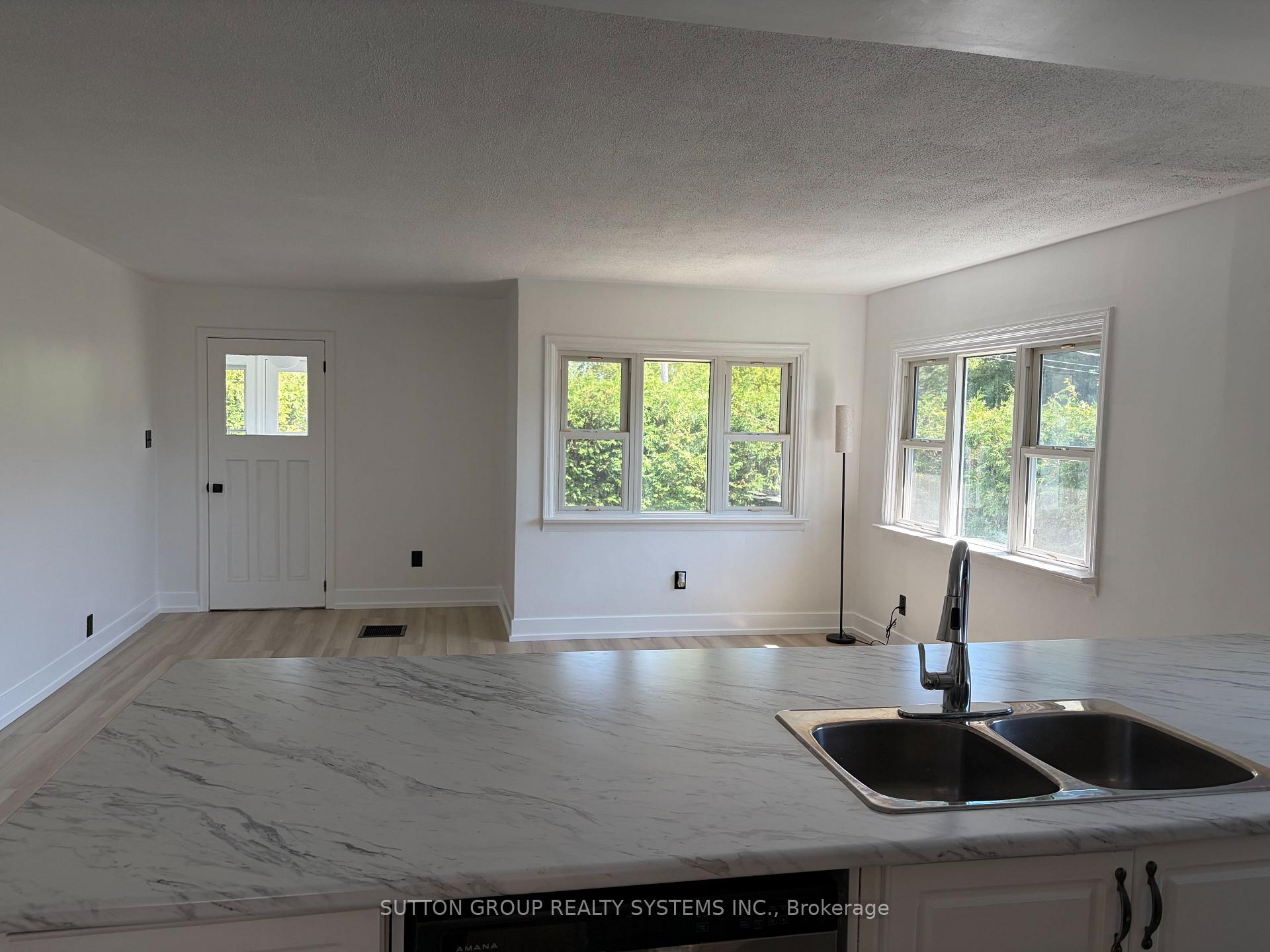 Photo 7 of 30 Perry Avenue, Brighton — HOMEH