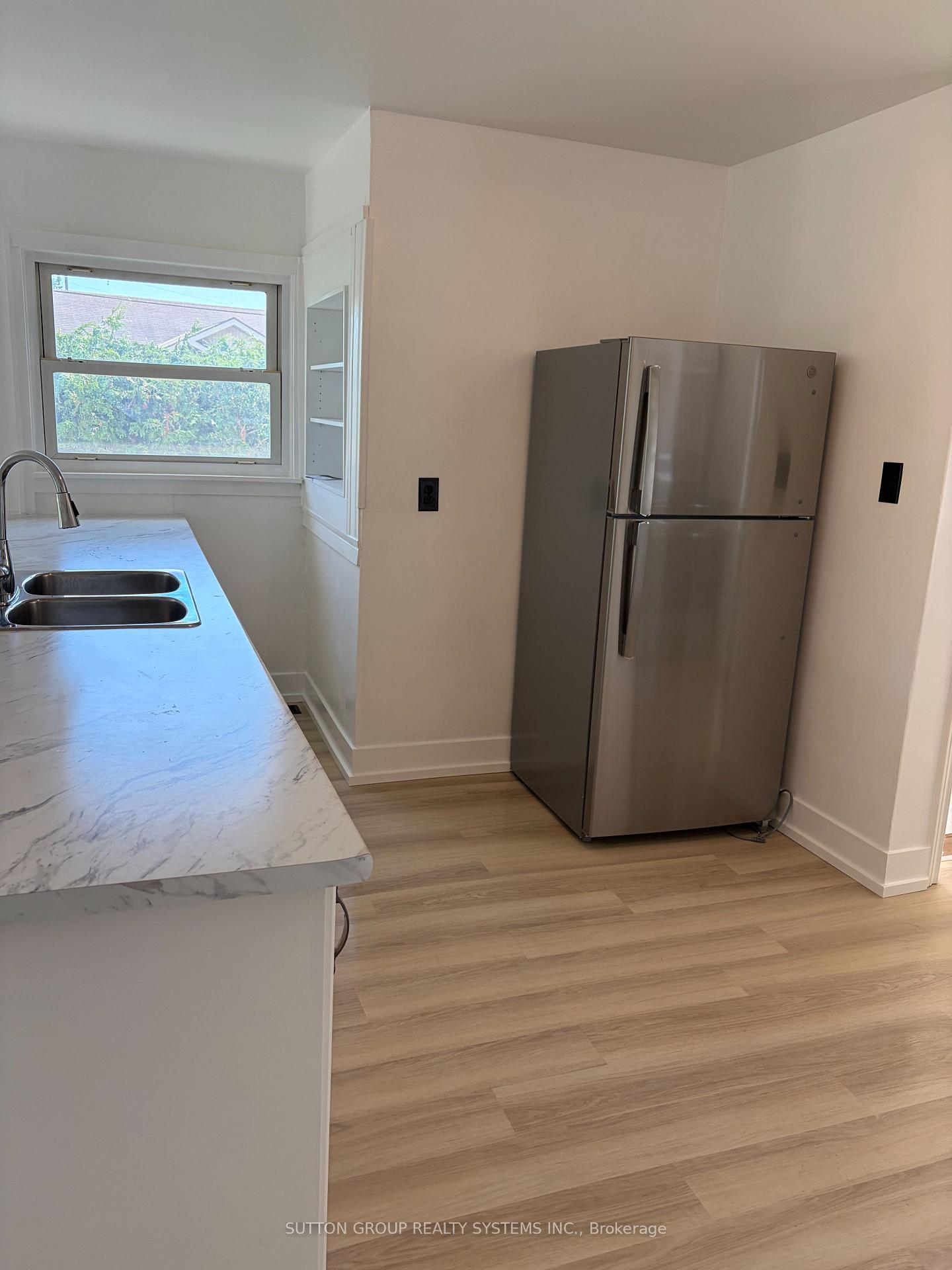 Photo 9 of 30 Perry Avenue, Brighton — HOMEH