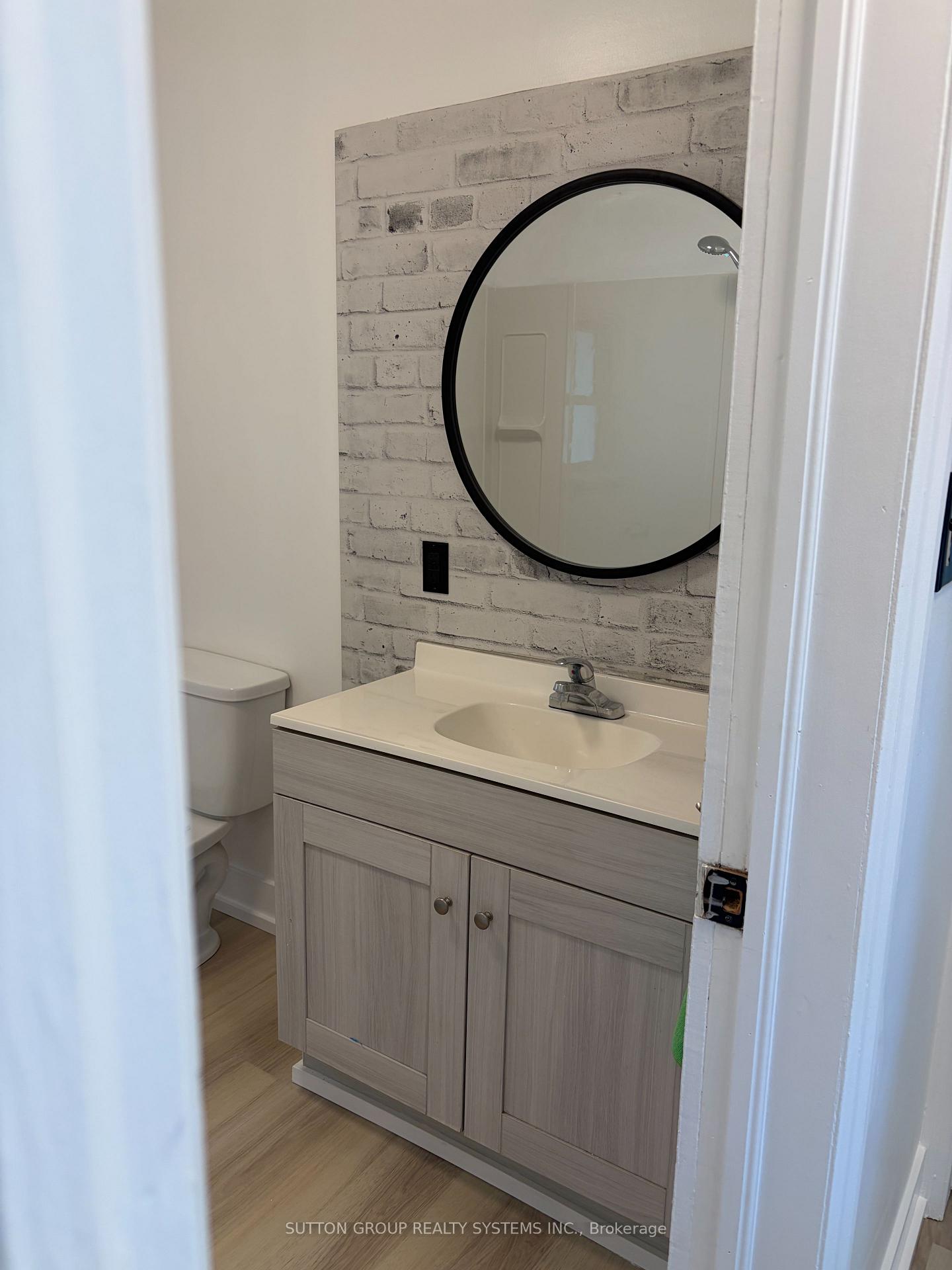 Photo 21 of 30 Perry Avenue, Brighton — HOMEH