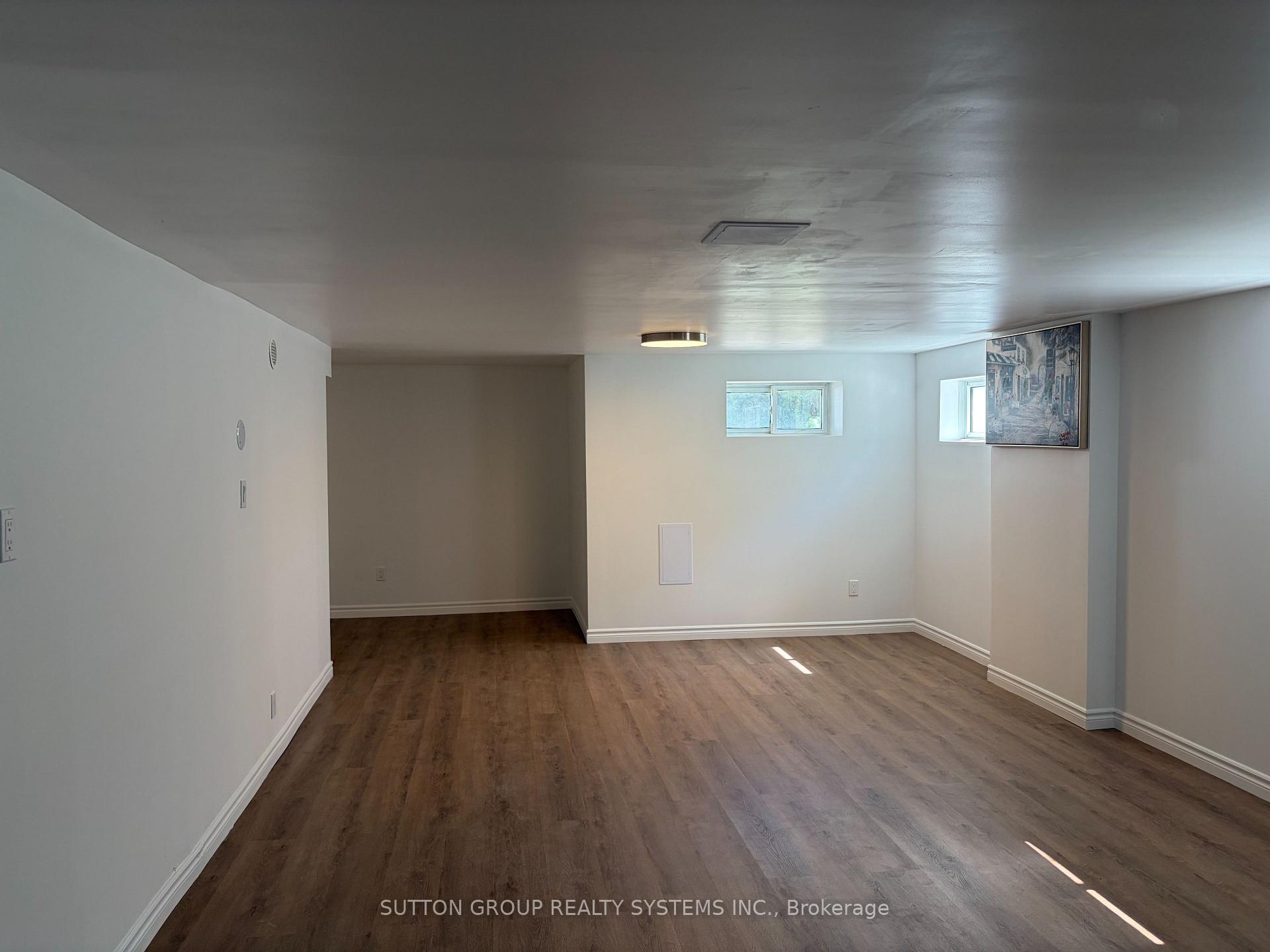 Photo 22 of 30 Perry Avenue, Brighton — HOMEH