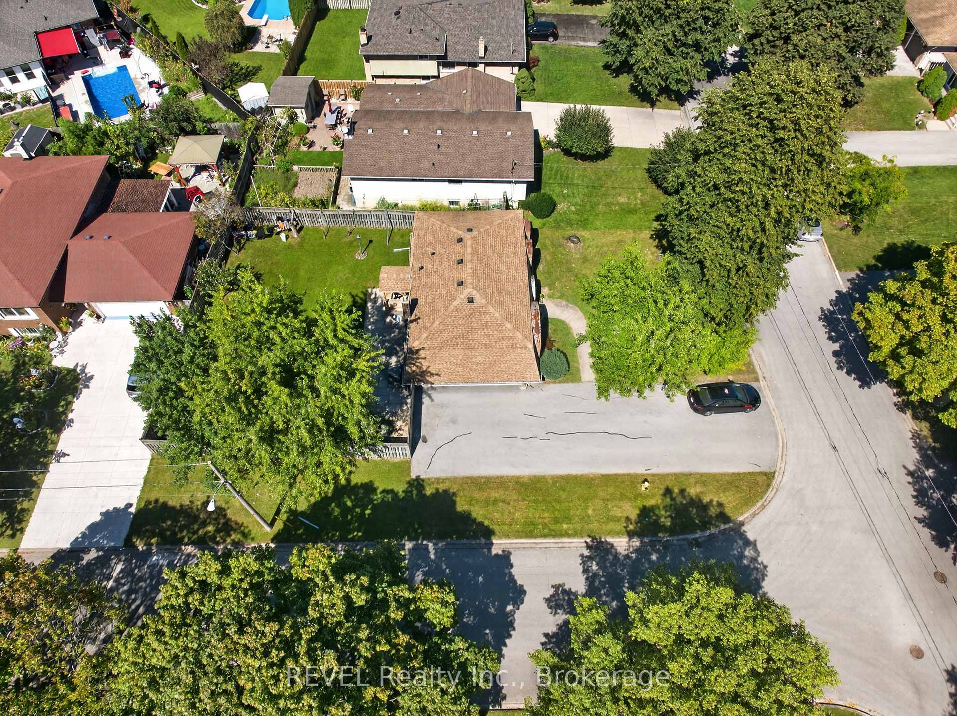 Photo 30 of 17 Ramsey Street, St. Catharines, Lakeport — HOMEH