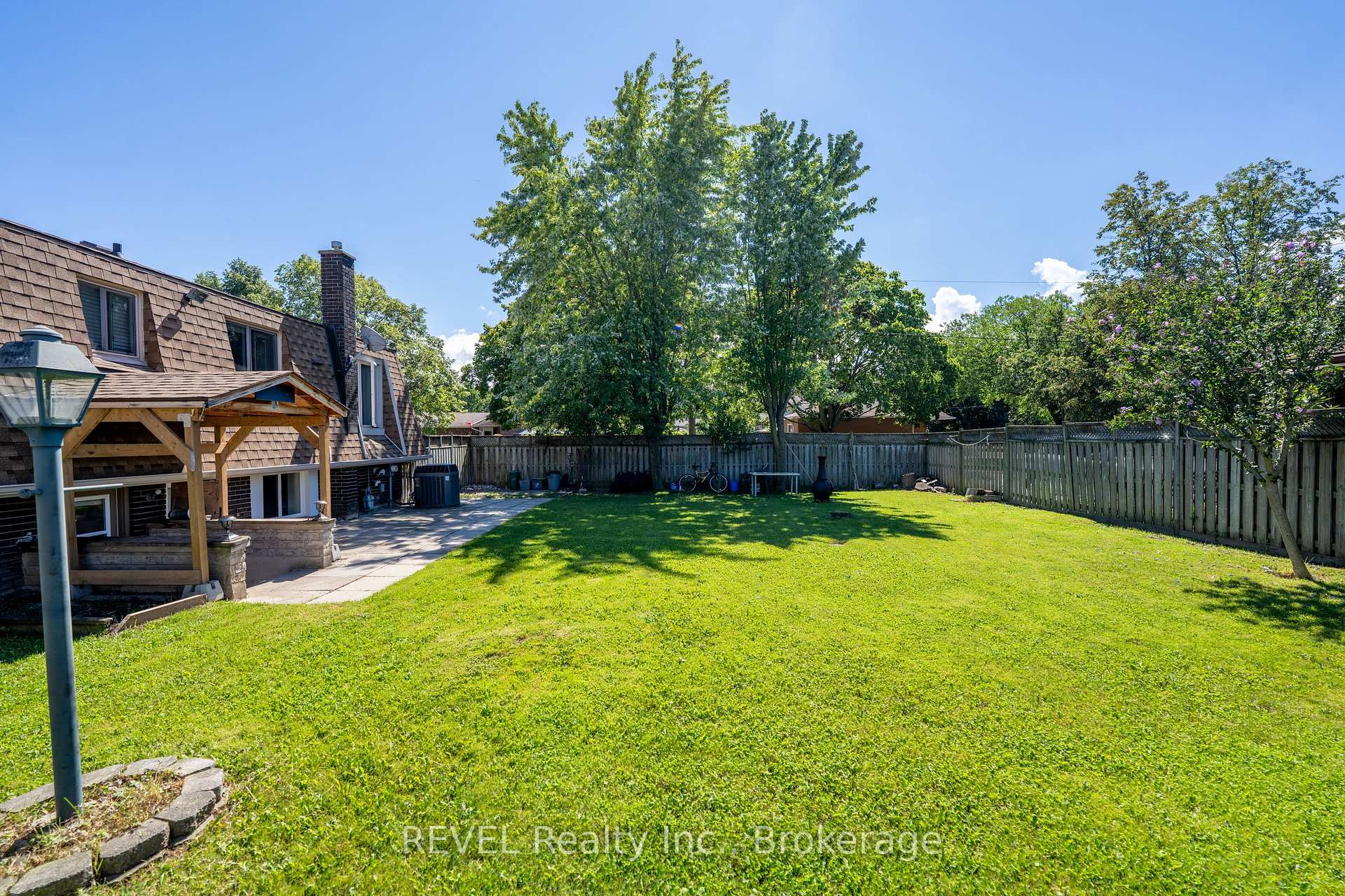 Photo 38 of 17 Ramsey Street, St. Catharines, Lakeport — HOMEH