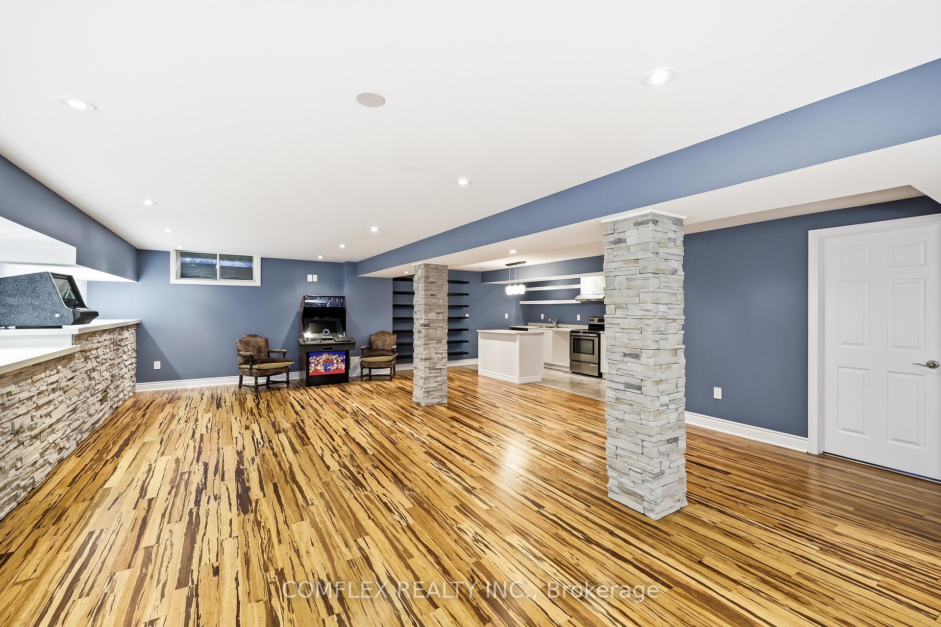 Photo 19 of 7 Swindells Street, Clarington, Bowmanville — HOMEH