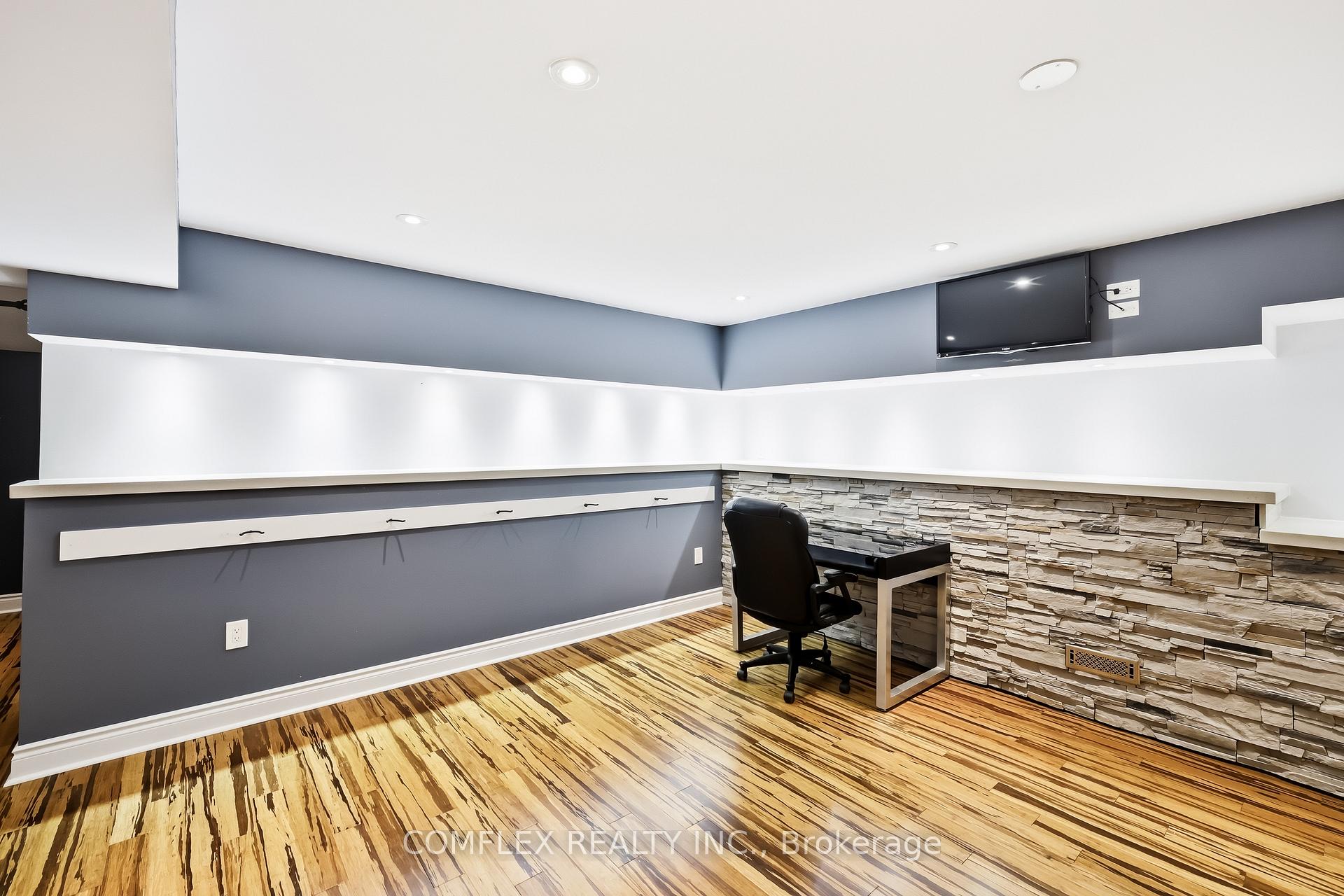 Photo 21 of 7 Swindells Street, Clarington, Bowmanville — HOMEH