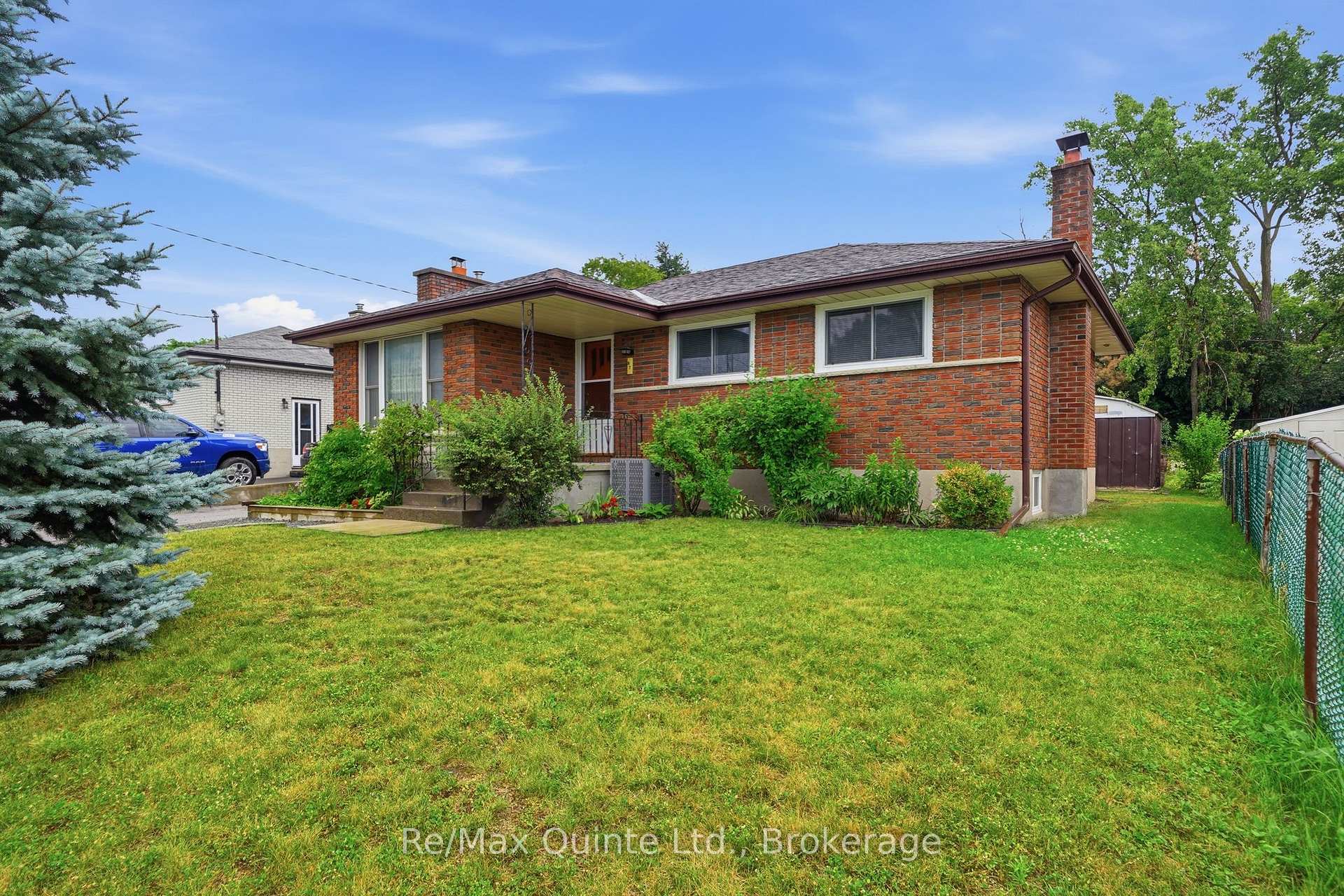 Photo 2 of 87 Orchard Drive, Belleville, Belleville Ward — HOMEH