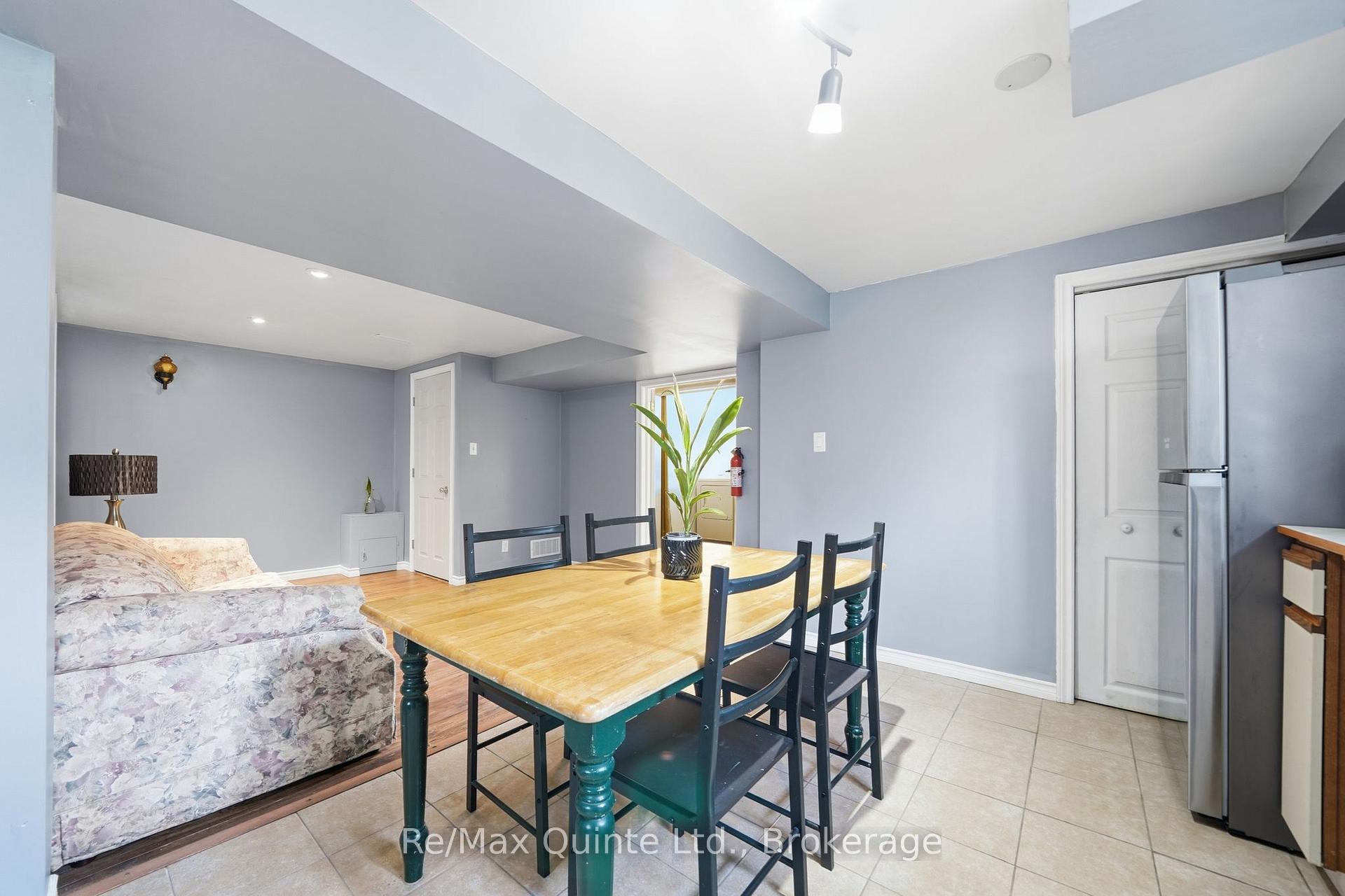 Photo 23 of 87 Orchard Drive, Belleville, Belleville Ward — HOMEH