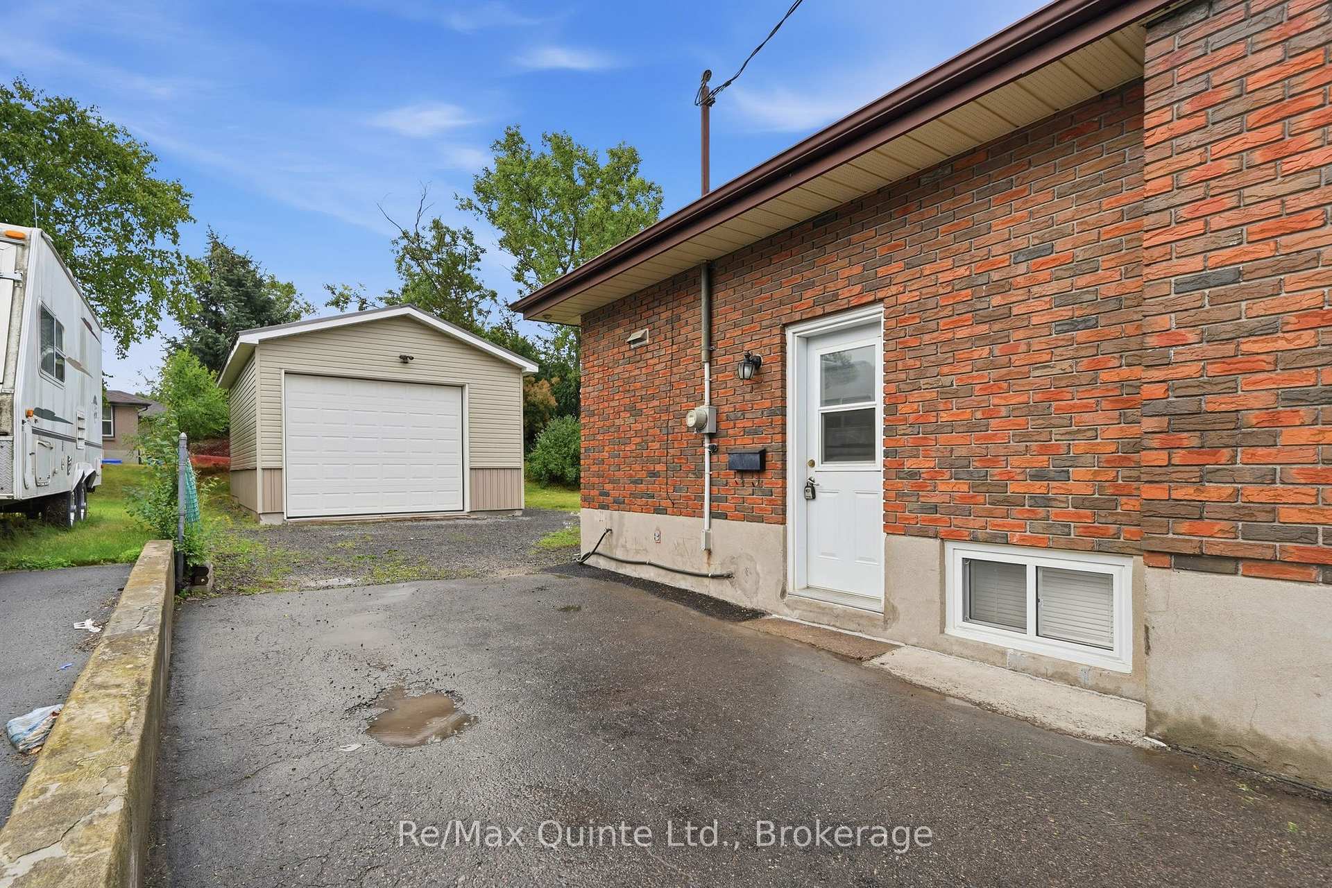 Photo 31 of 87 Orchard Drive, Belleville, Belleville Ward — HOMEH