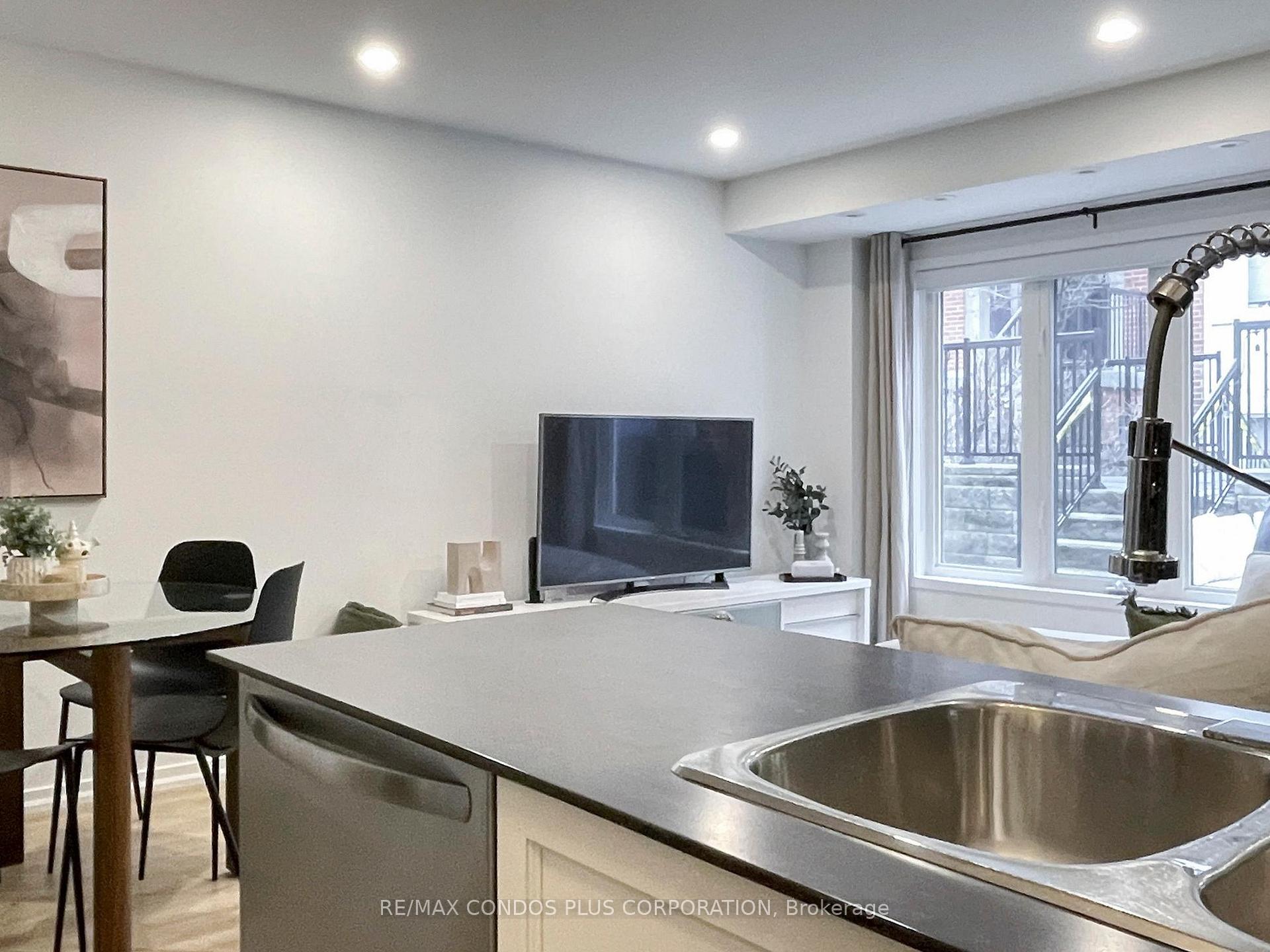 Photo 20 of 29 Florence Wyle Lane, Toronto, South Riverdale — HOMEH