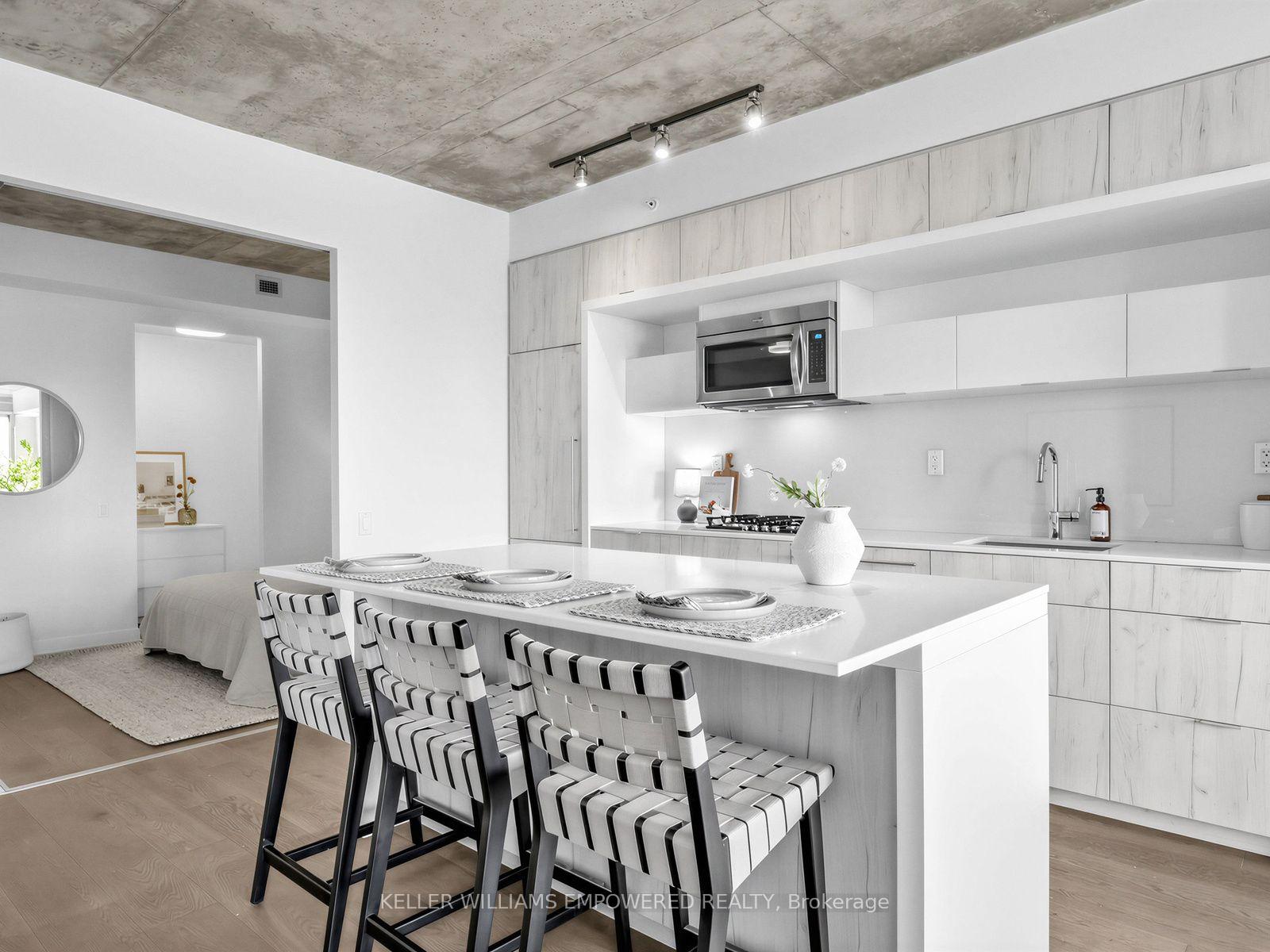 Photo 5 of Unit 406, 130 Rusholme Road, Toronto, Dufferin Grove — HOMEH