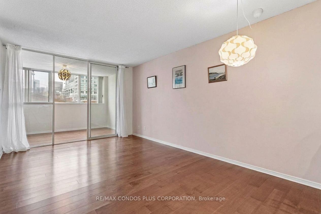 Photo 2 of Unit 204, 15 Maitland Place, Toronto, Cabbagetown-South St. James Town — HOMEH