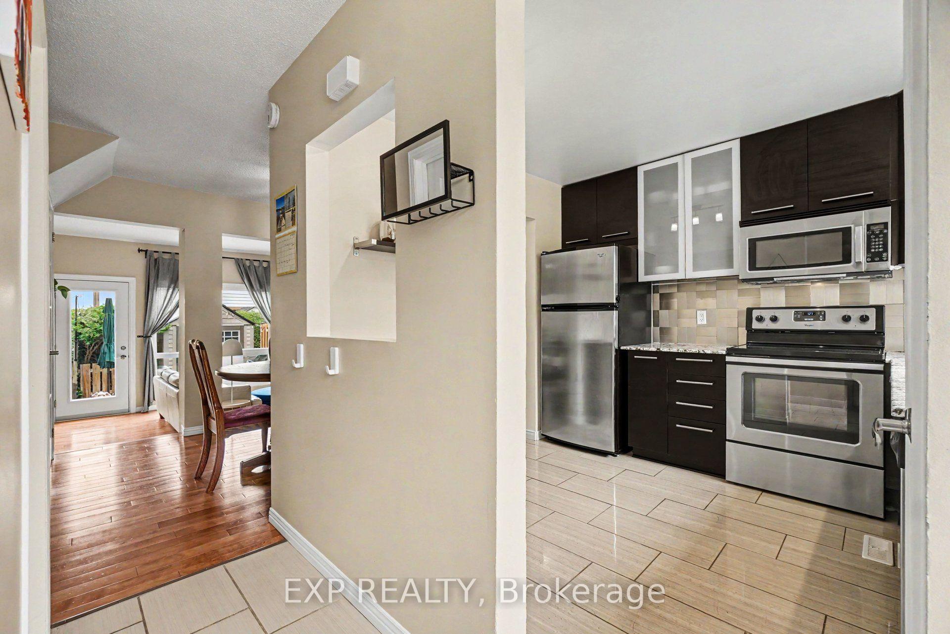 Photo 5 of Unit 35, 2030 Kelden Crescent, Ottawa, Blackburn Hamlet (South) — HOMEH