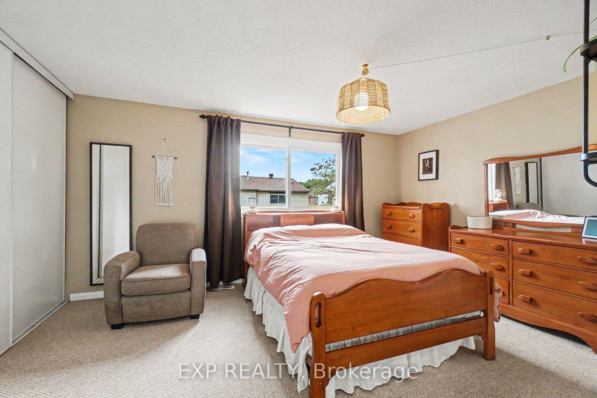 Photo 19 of Unit 35, 2030 Kelden Crescent, Ottawa, Blackburn Hamlet (South) — HOMEH