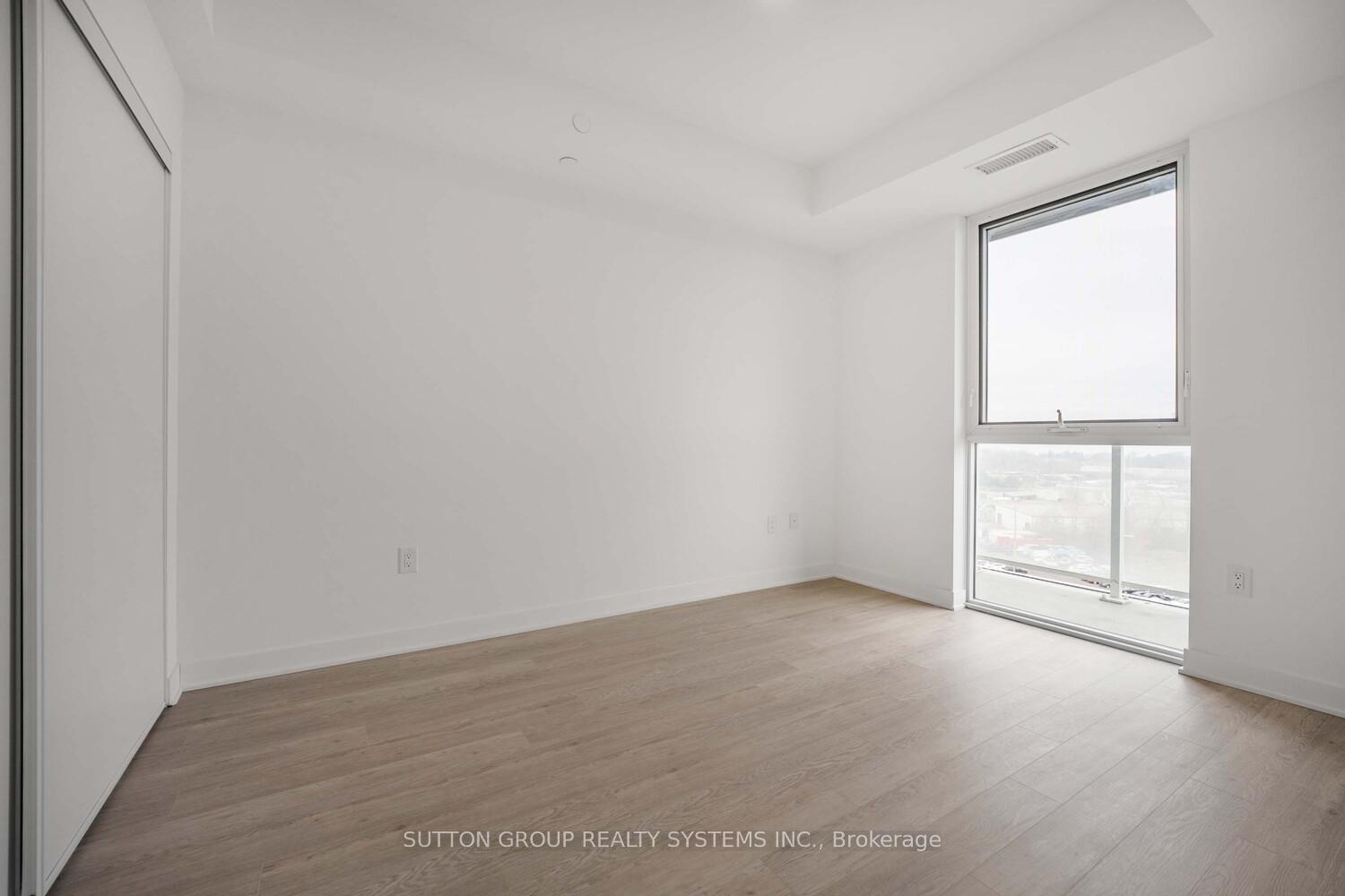 Photo 17 of Unit 911, 2782 Barton Street E, Hamilton, Riverdale — HOMEH