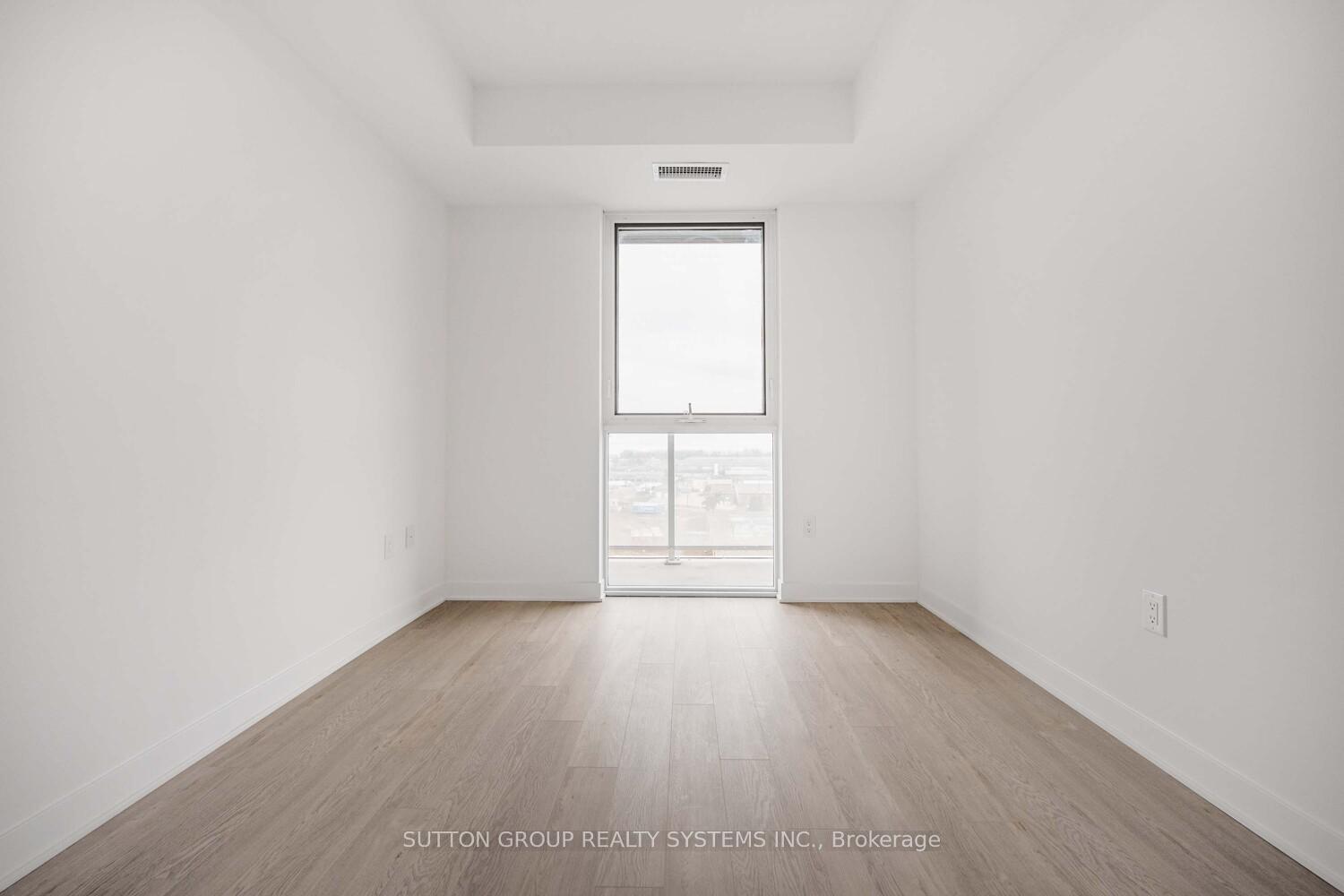 Photo 19 of Unit 911, 2782 Barton Street E, Hamilton, Riverdale — HOMEH