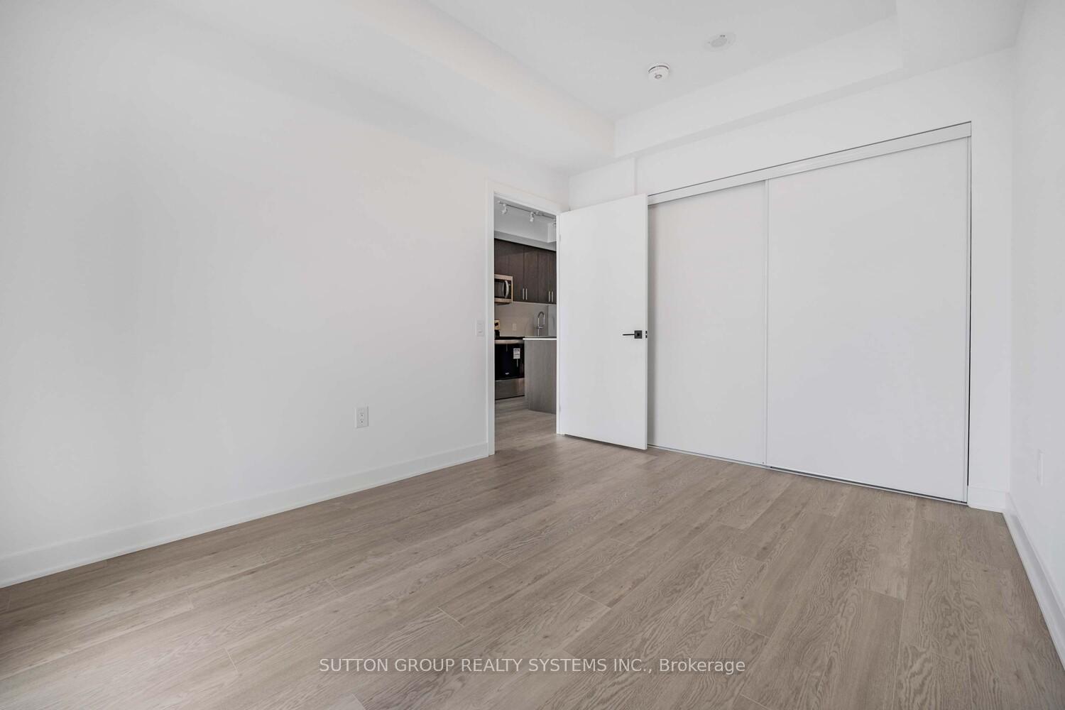 Photo 20 of Unit 911, 2782 Barton Street E, Hamilton, Riverdale — HOMEH
