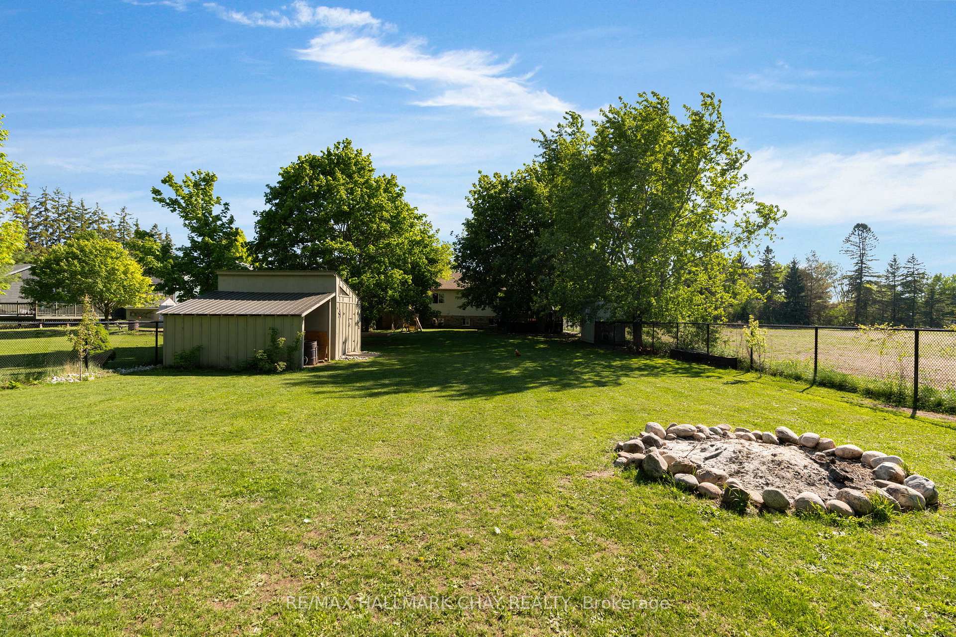 Photo 37 of 282 Warrington Road, Clearview, Stayner — HOMEH