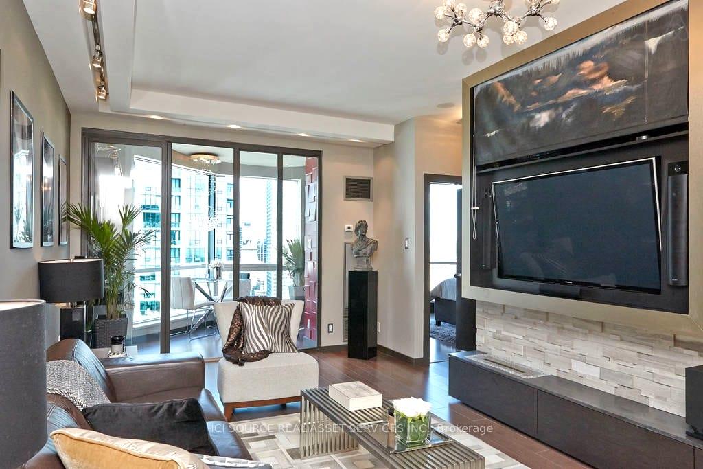 Photo 2 of Unit 3604, 10 Yonge Street, Toronto, Waterfront Communities — HOMEH