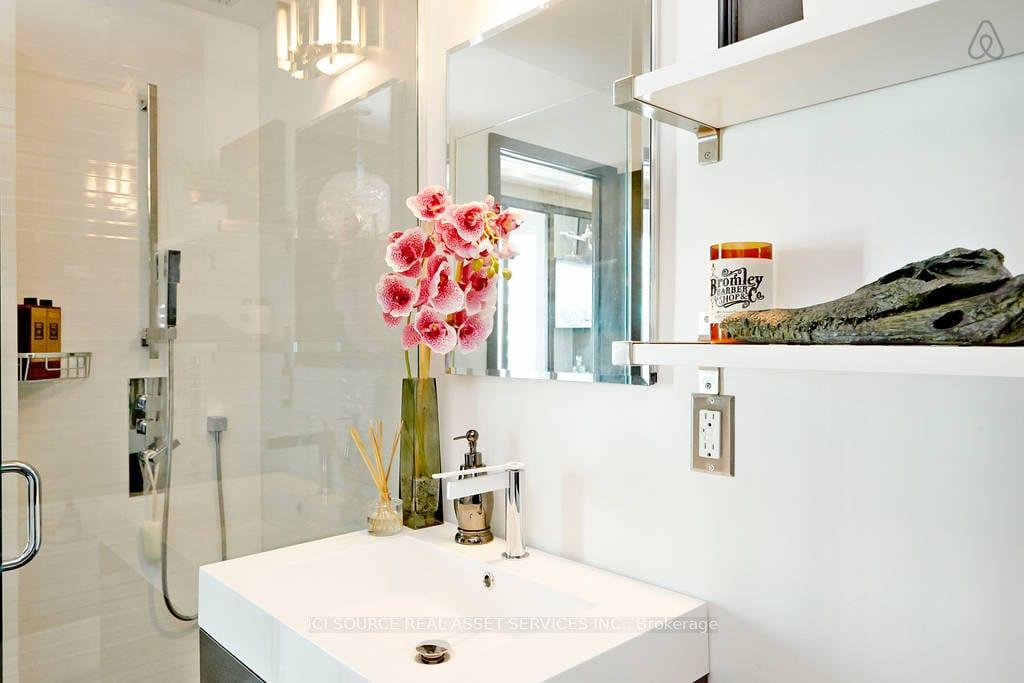 Photo 15 of Unit 3604, 10 Yonge Street, Toronto, Waterfront Communities — HOMEH