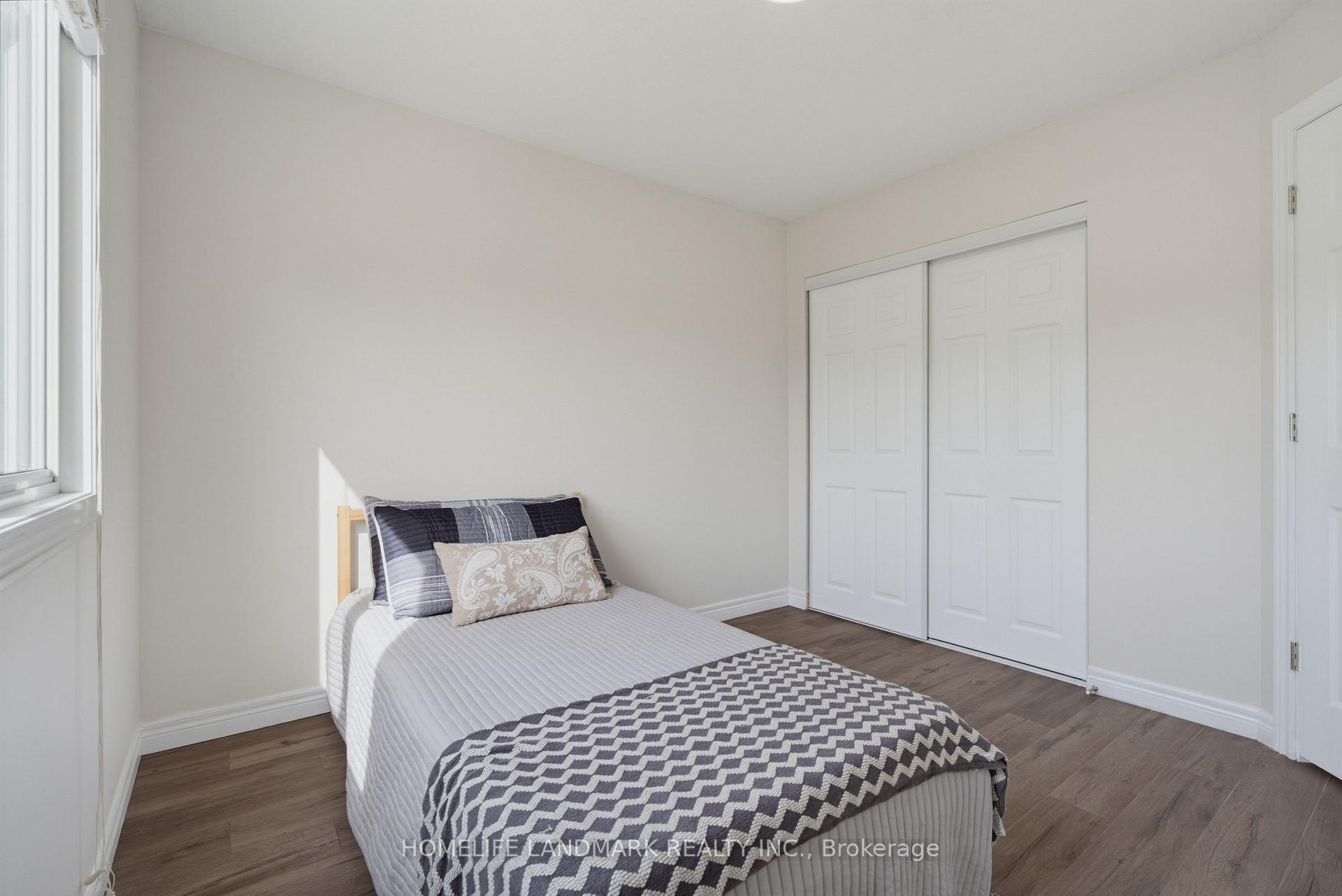 Photo 23 of 1791 Marconi Boulevard, London, East I — HOMEH