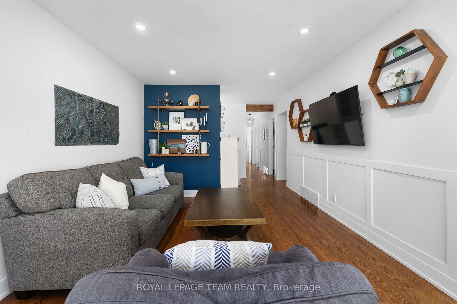 Photo 10 of 88 Fieldrow Street, Ottawa, Meadowlands/Crestview — HOMEH