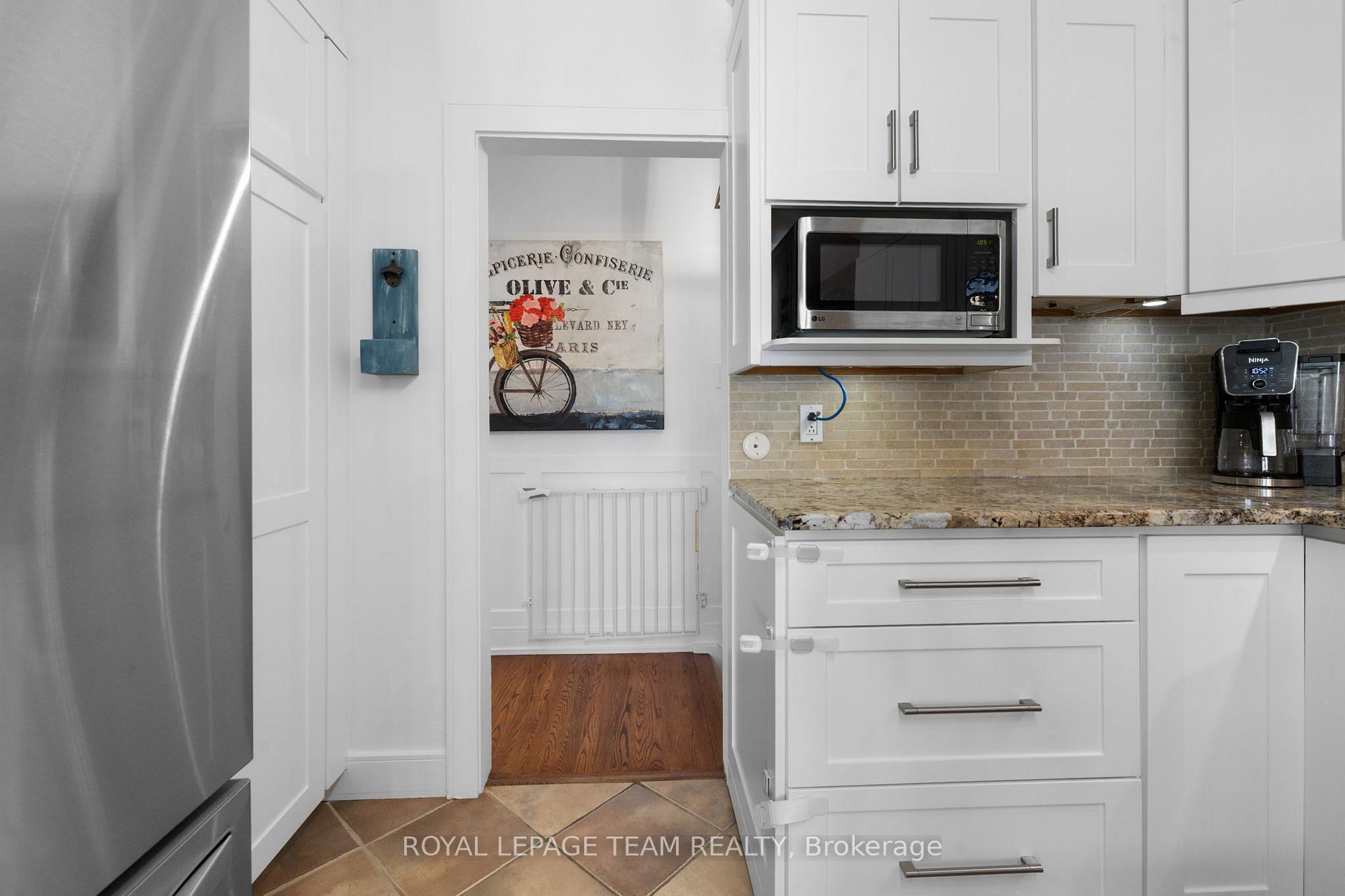 Photo 22 of 88 Fieldrow Street, Ottawa, Meadowlands/Crestview — HOMEH