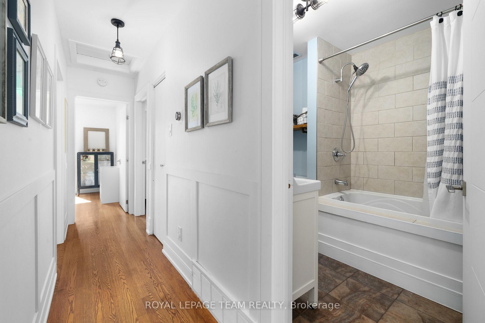 Photo 24 of 88 Fieldrow Street, Ottawa, Meadowlands/Crestview — HOMEH