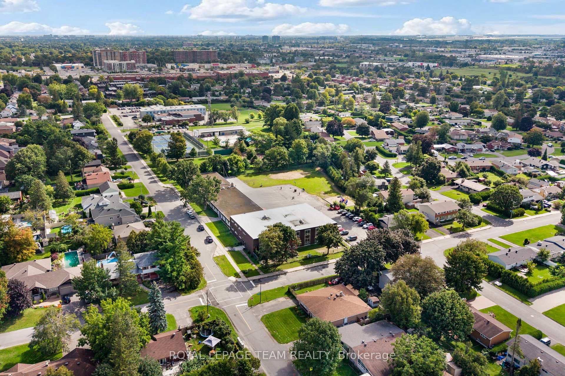 Photo 55 of 88 Fieldrow Street, Ottawa, Meadowlands/Crestview — HOMEH