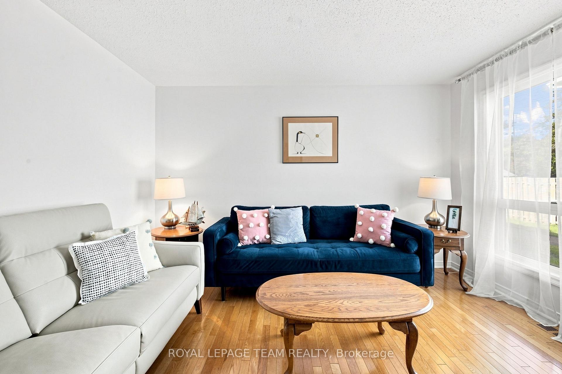 Photo 15 of Unit 63, 1355 Perez Crescent, Ottawa, Carson Grove — HOMEH