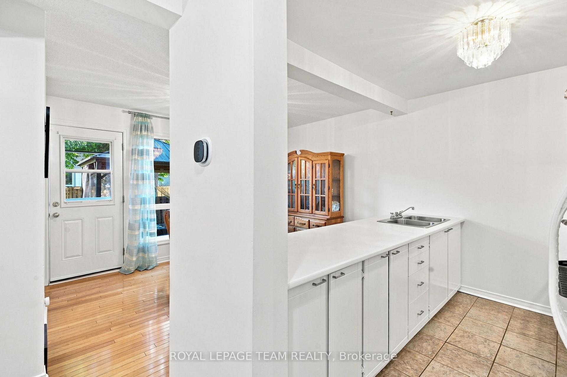 Photo 19 of Unit 63, 1355 Perez Crescent, Ottawa, Carson Grove — HOMEH