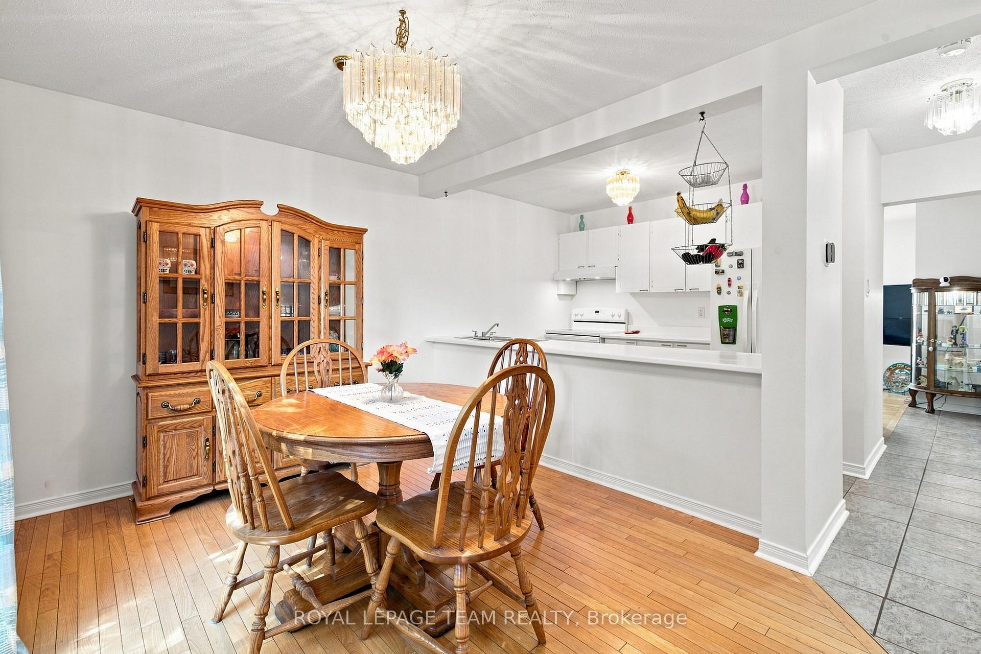 Photo 20 of Unit 63, 1355 Perez Crescent, Ottawa, Carson Grove — HOMEH