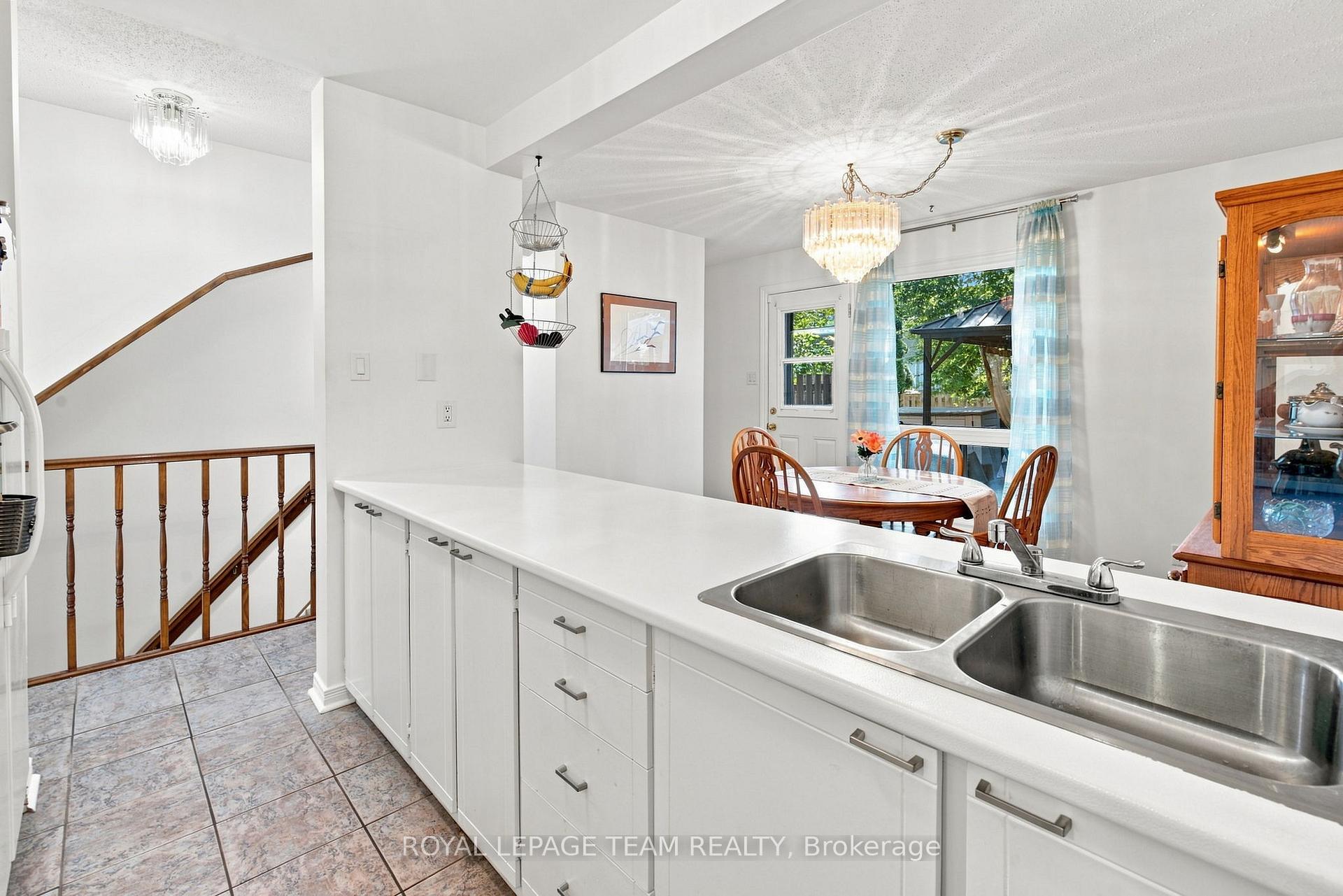Photo 22 of Unit 63, 1355 Perez Crescent, Ottawa, Carson Grove — HOMEH