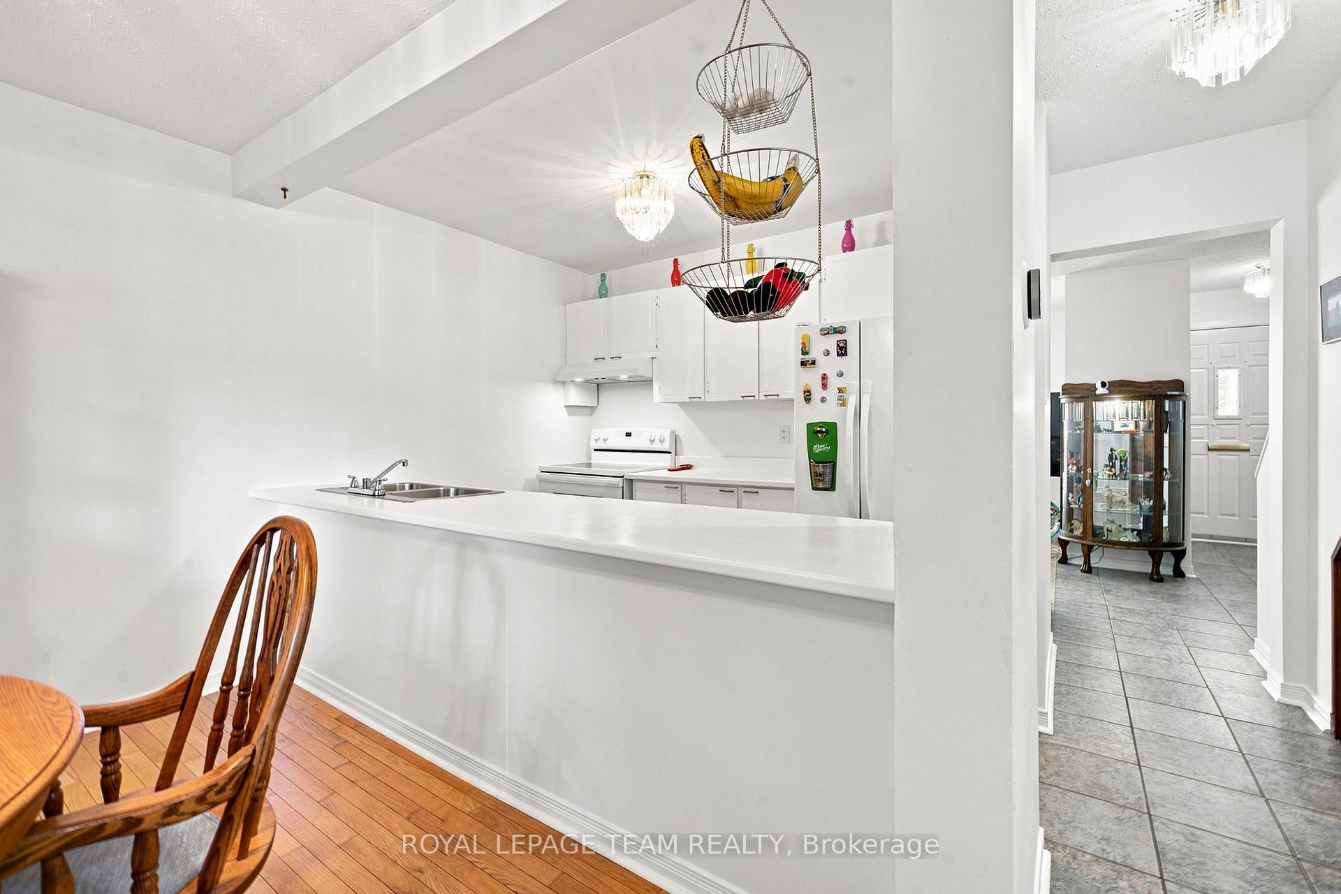 Photo 25 of Unit 63, 1355 Perez Crescent, Ottawa, Carson Grove — HOMEH
