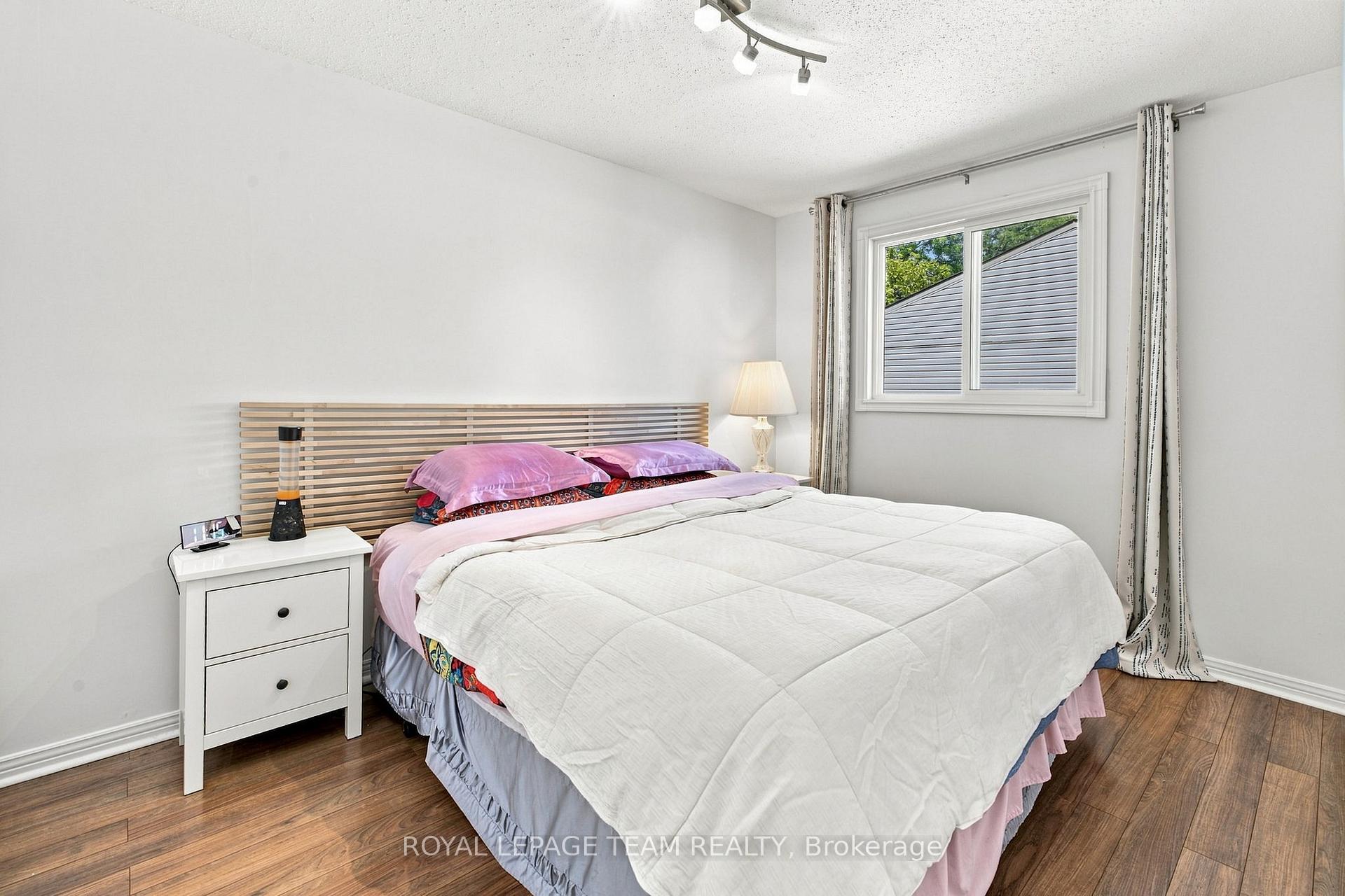 Photo 36 of Unit 63, 1355 Perez Crescent, Ottawa, Carson Grove — HOMEH