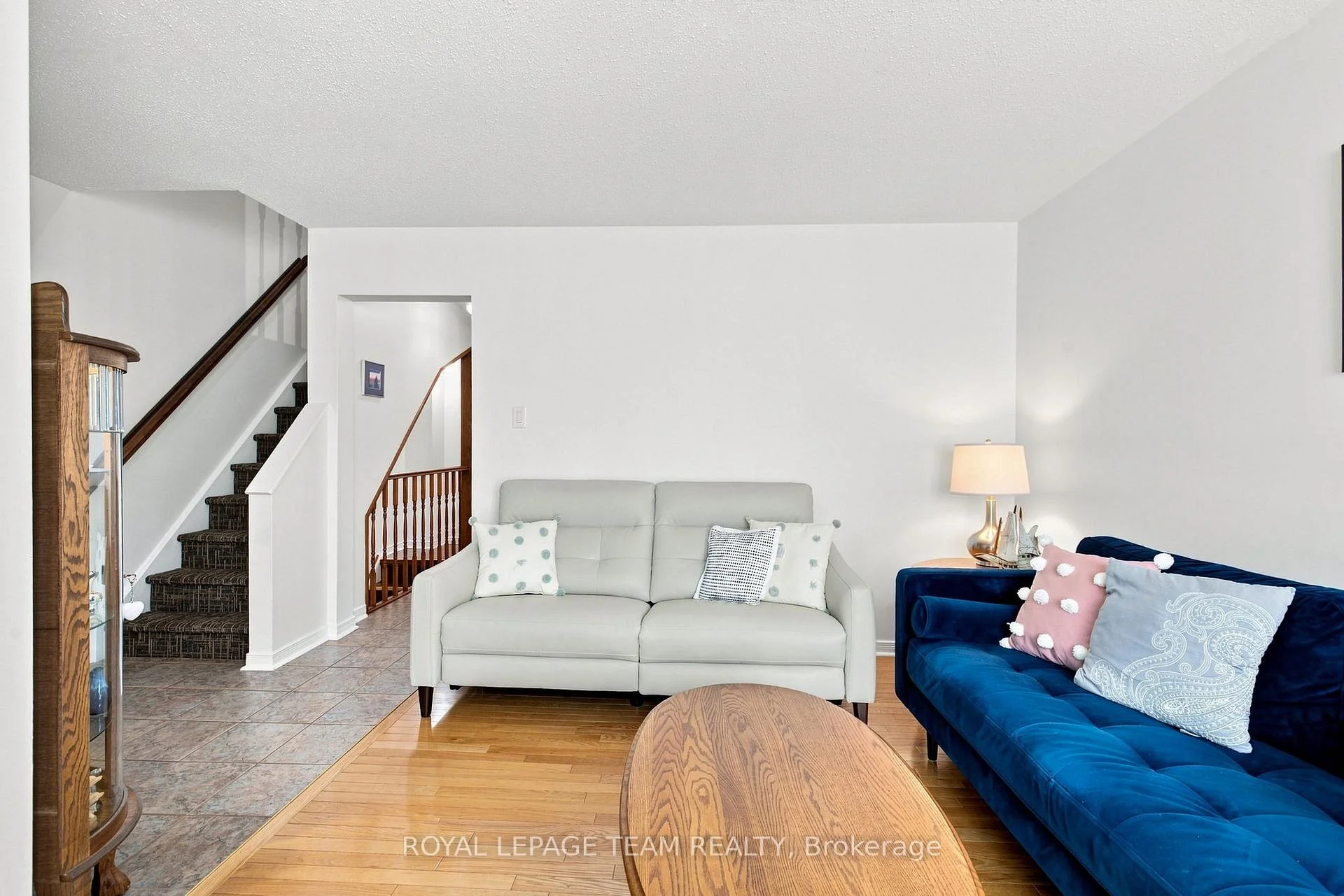 Photo 17 of Unit 63, 1355 Perez Crescent, Ottawa, Carson Grove — HOMEH