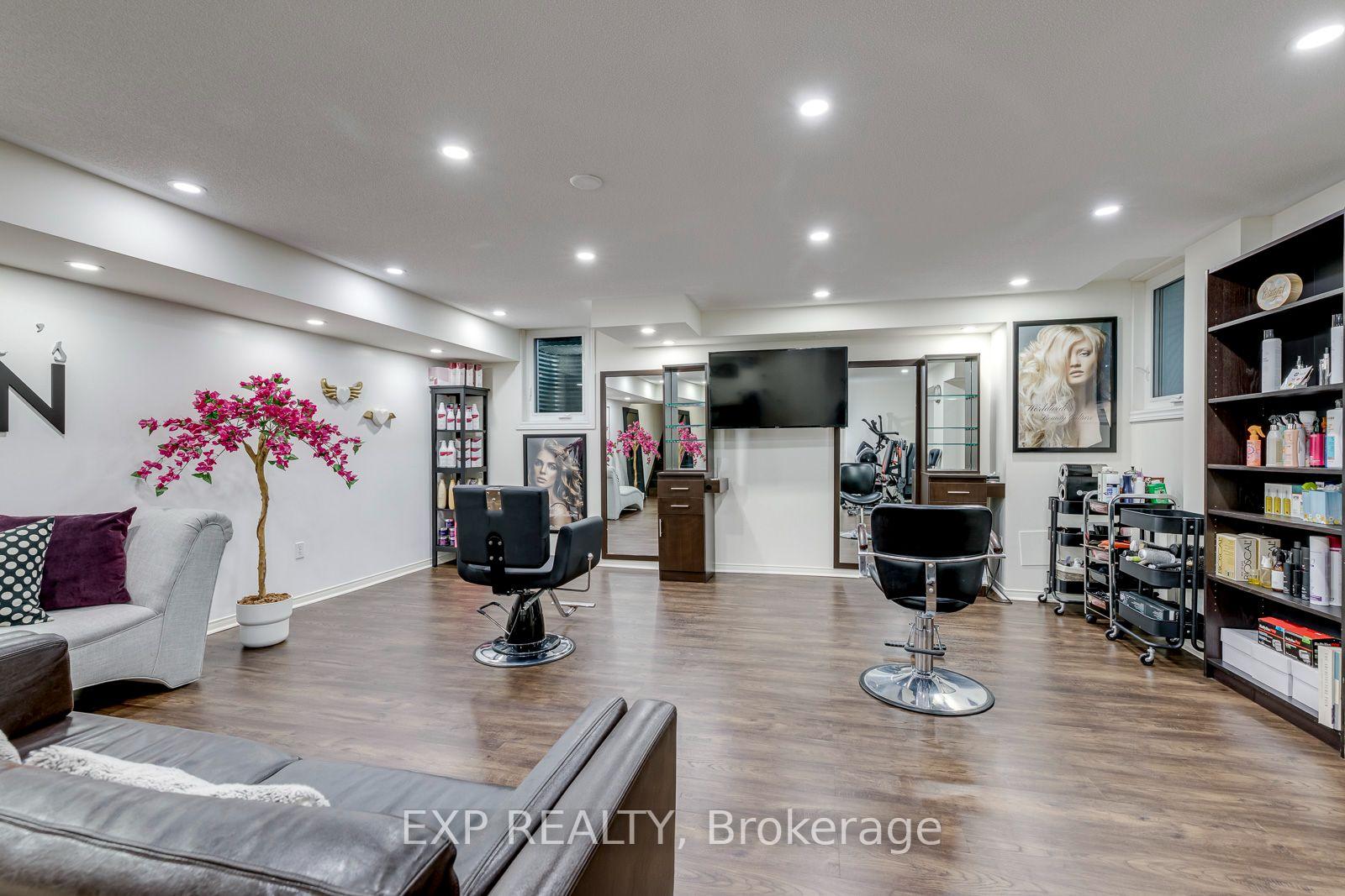 Photo 38 of 598 Bessborough Drive, Milton, Harrison — HOMEH