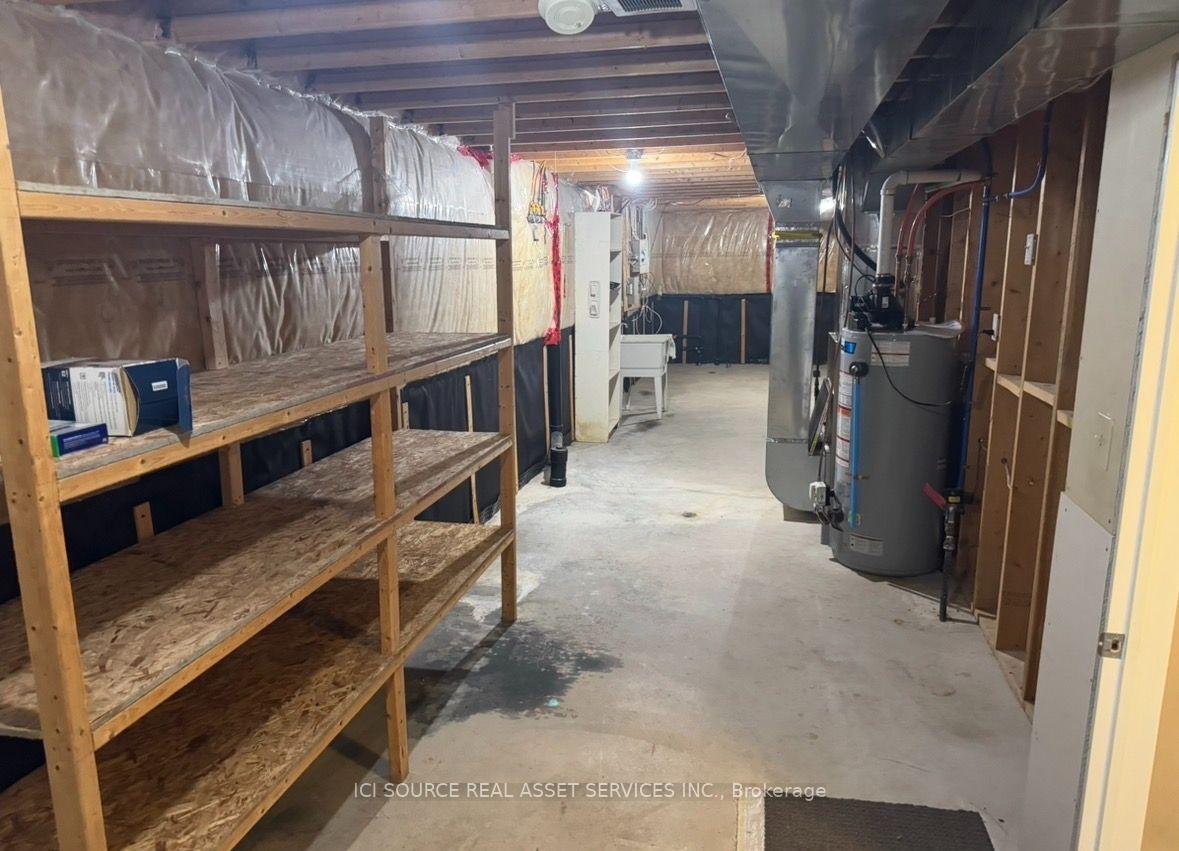 Photo 15 of 1799 Castleton Avenue, Windsor — HOMEH