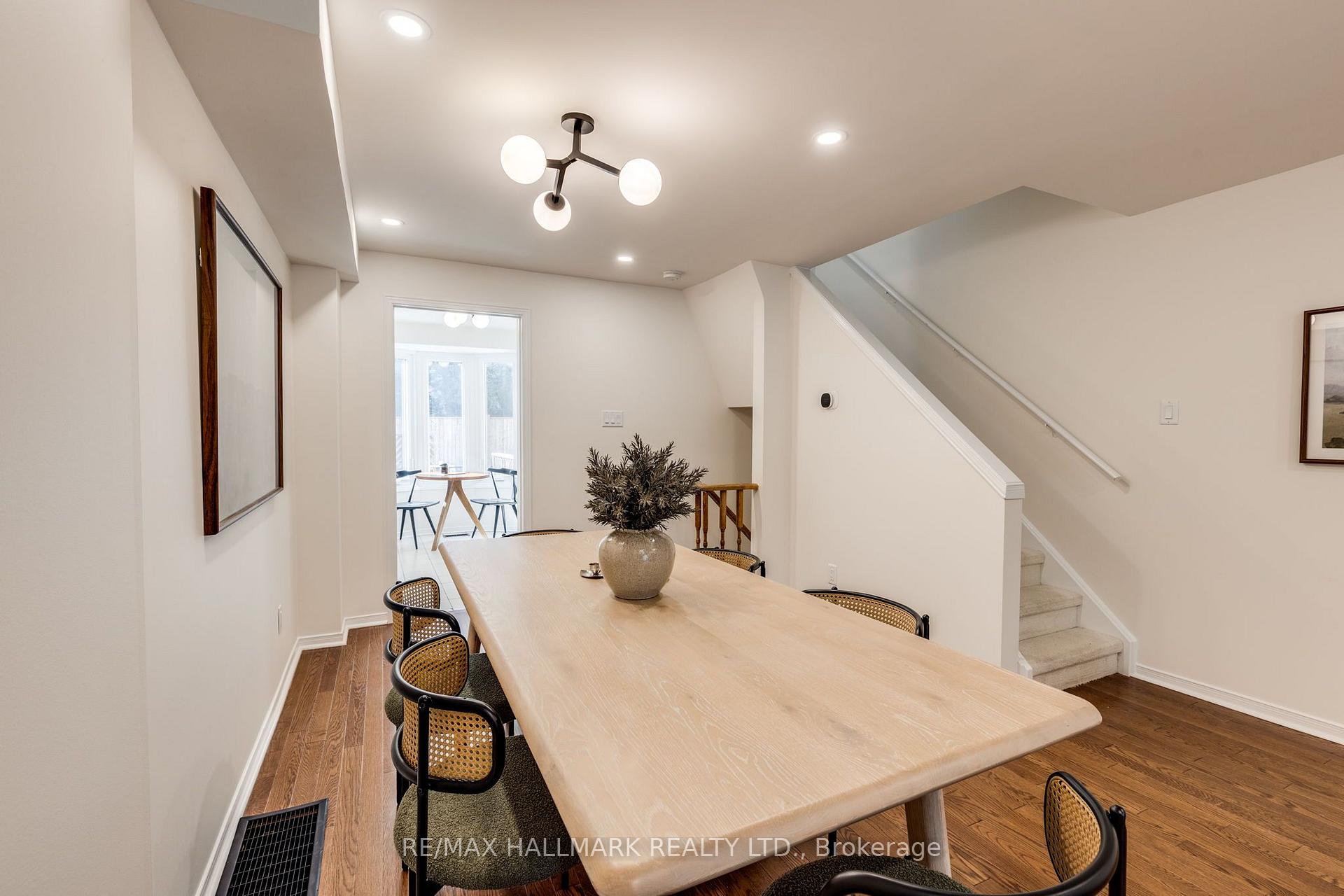 Photo 7 of 599 Roehampton Avenue, Toronto, Mount Pleasant East — HOMEH