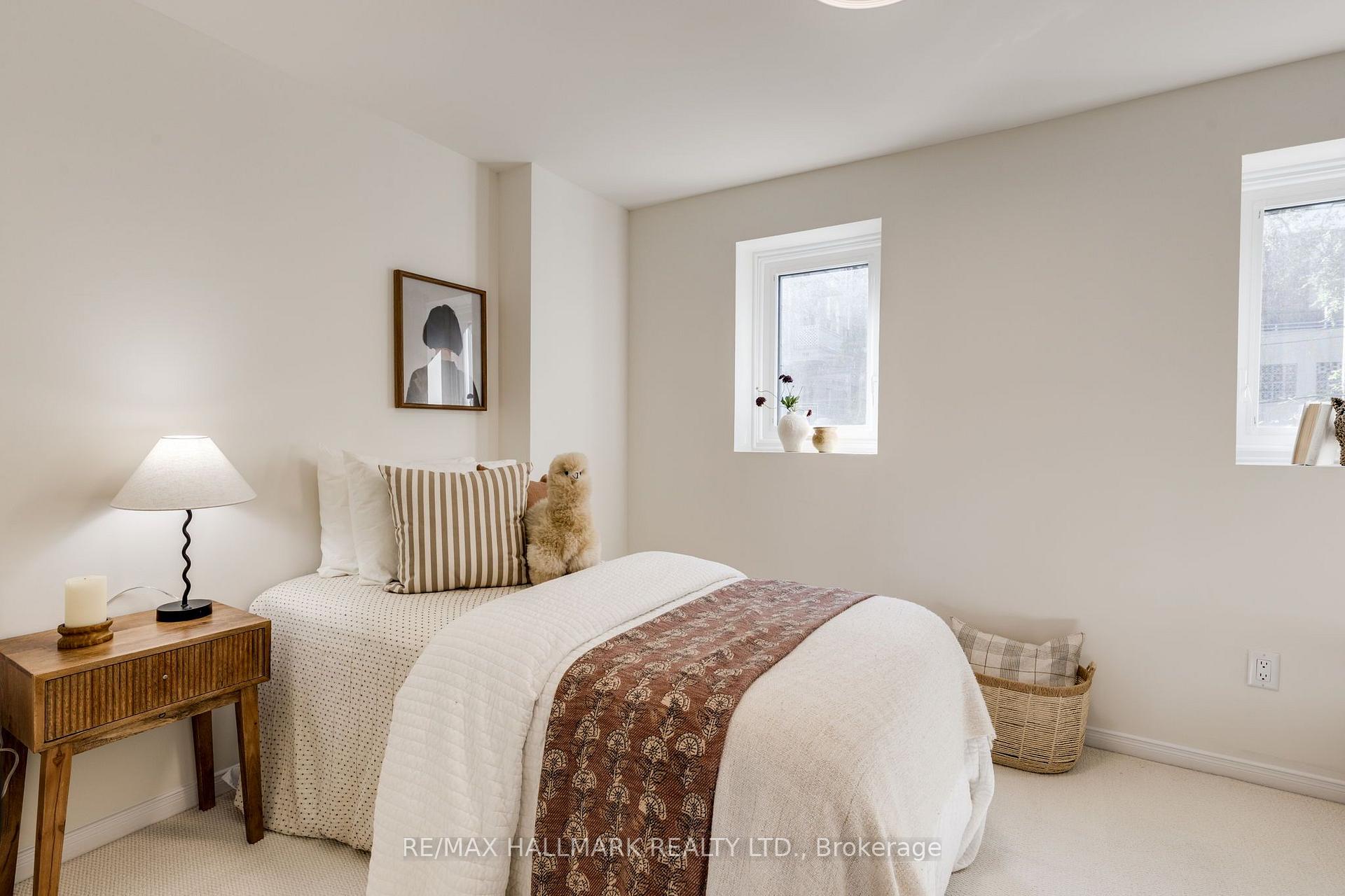 Photo 15 of 599 Roehampton Avenue, Toronto, Mount Pleasant East — HOMEH