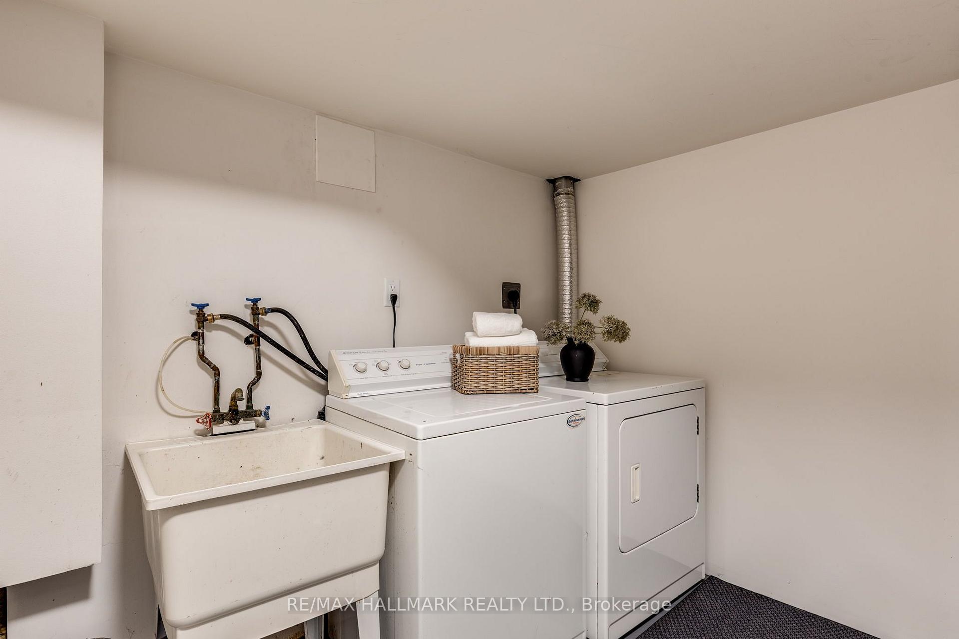 Photo 30 of 599 Roehampton Avenue, Toronto, Mount Pleasant East — HOMEH