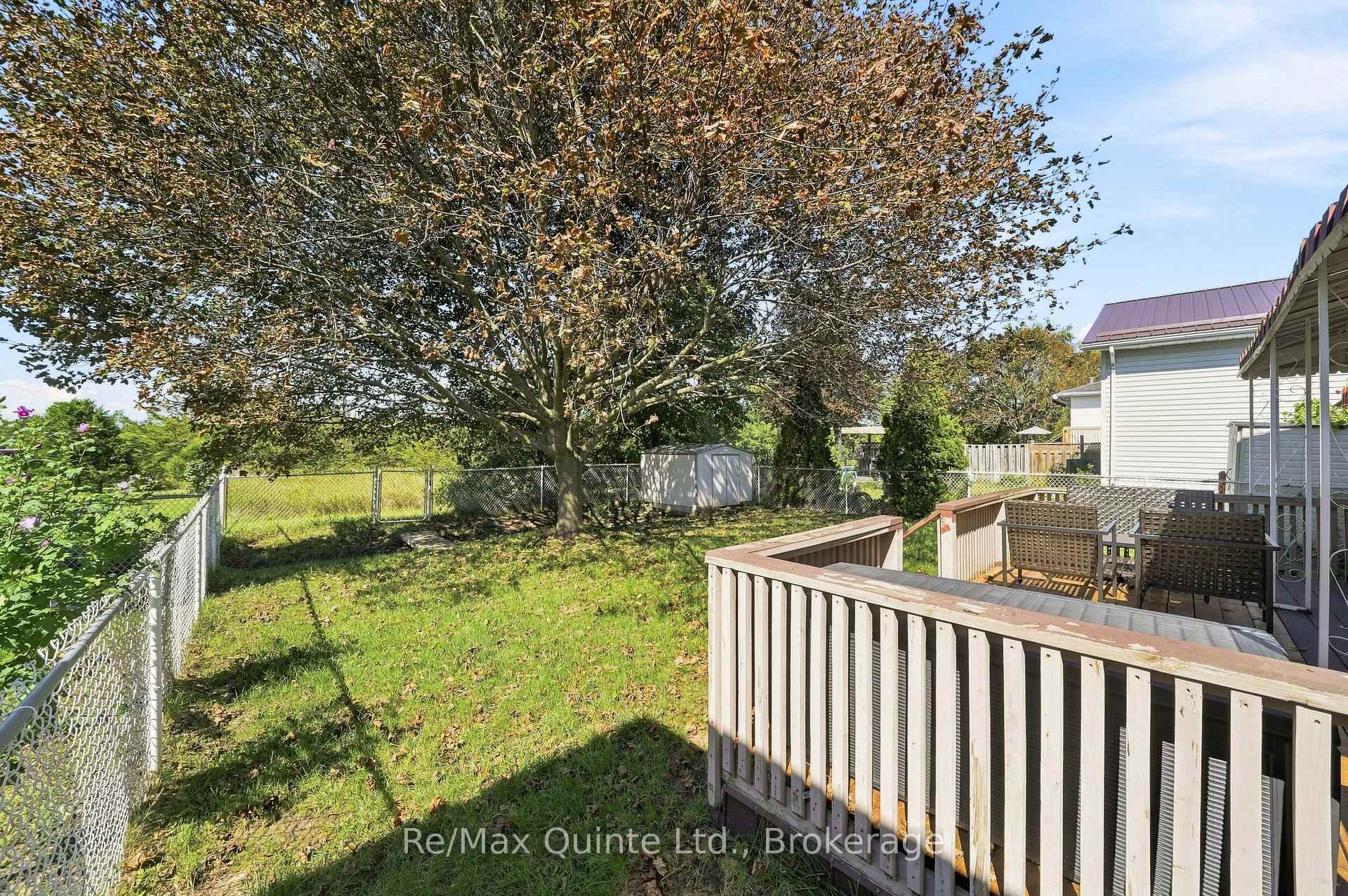 Photo 35 of 37 Bogart Crescent, Belleville, Belleville Ward — HOMEH