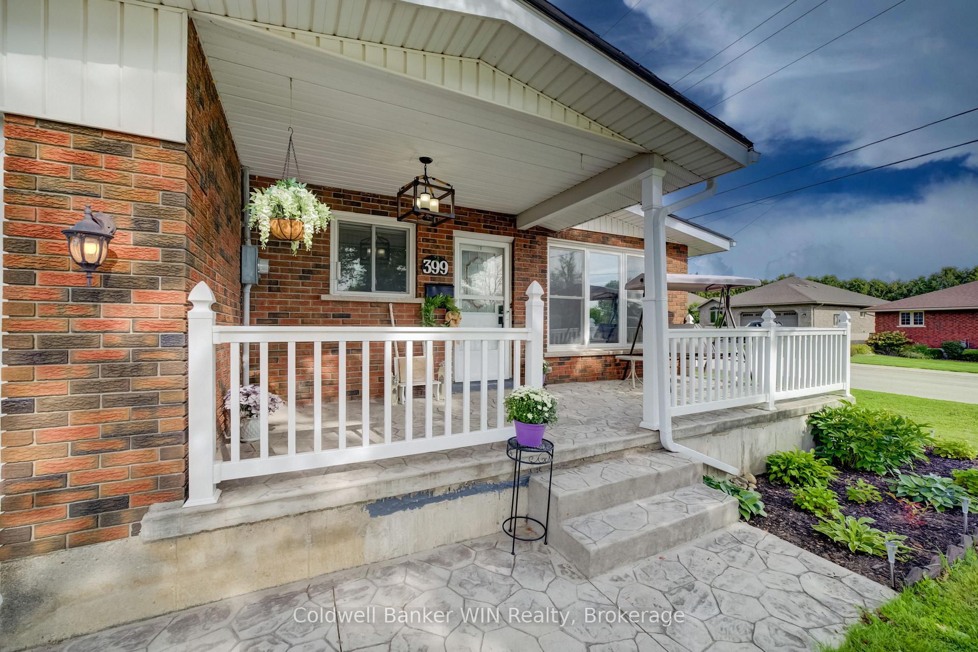 Photo 4 of 399 Birmingham Street E, Wellington North, Mount Forest — HOMEH