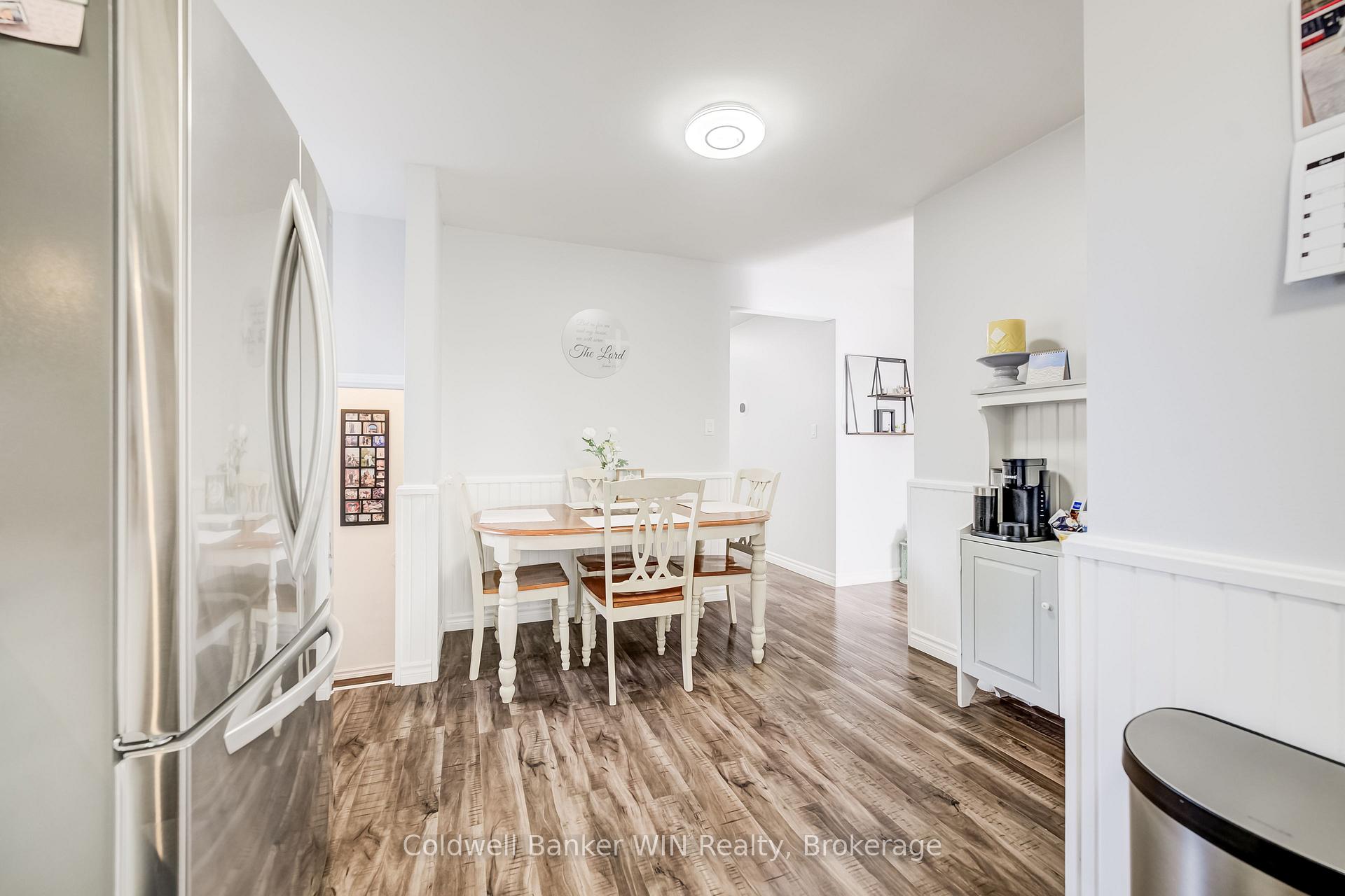 Photo 13 of 399 Birmingham Street E, Wellington North, Mount Forest — HOMEH