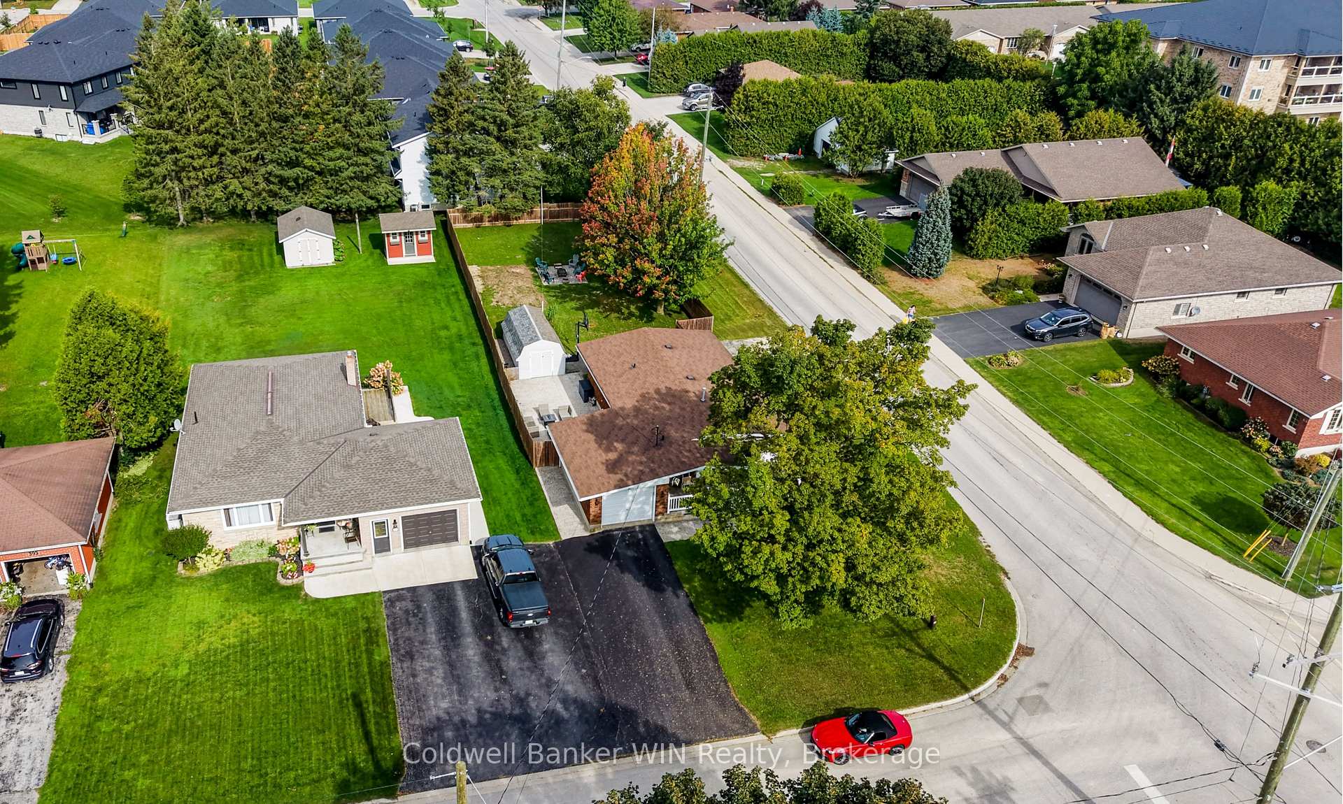 Photo 43 of 399 Birmingham Street E, Wellington North, Mount Forest — HOMEH