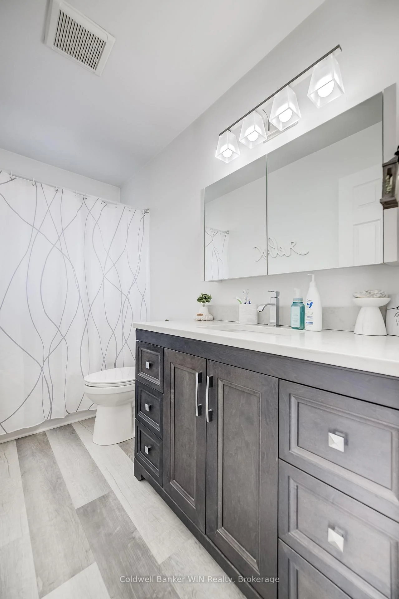 Photo 21 of 399 Birmingham Street E, Wellington North, Mount Forest — HOMEH
