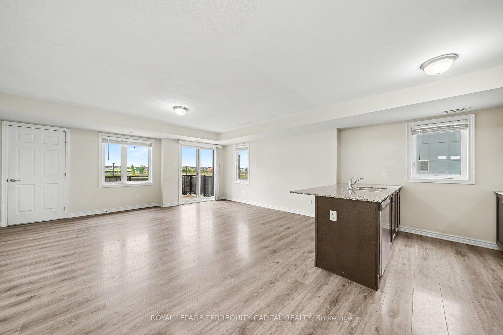 Photo 5 of 113 Walleye Private, Ottawa, Barrhaven - Half Moon Bay — HOMEH