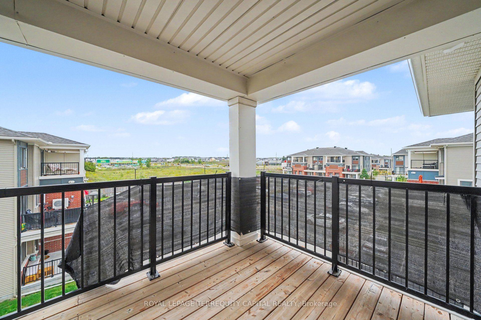 Photo 18 of 113 Walleye Private, Ottawa, Barrhaven - Half Moon Bay — HOMEH