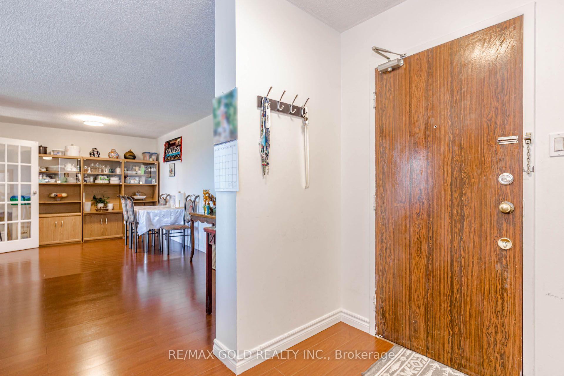 Photo 4 of Unit 905, 17 Knightsbridge Road, Brampton, Queen Street Corridor — HOMEH