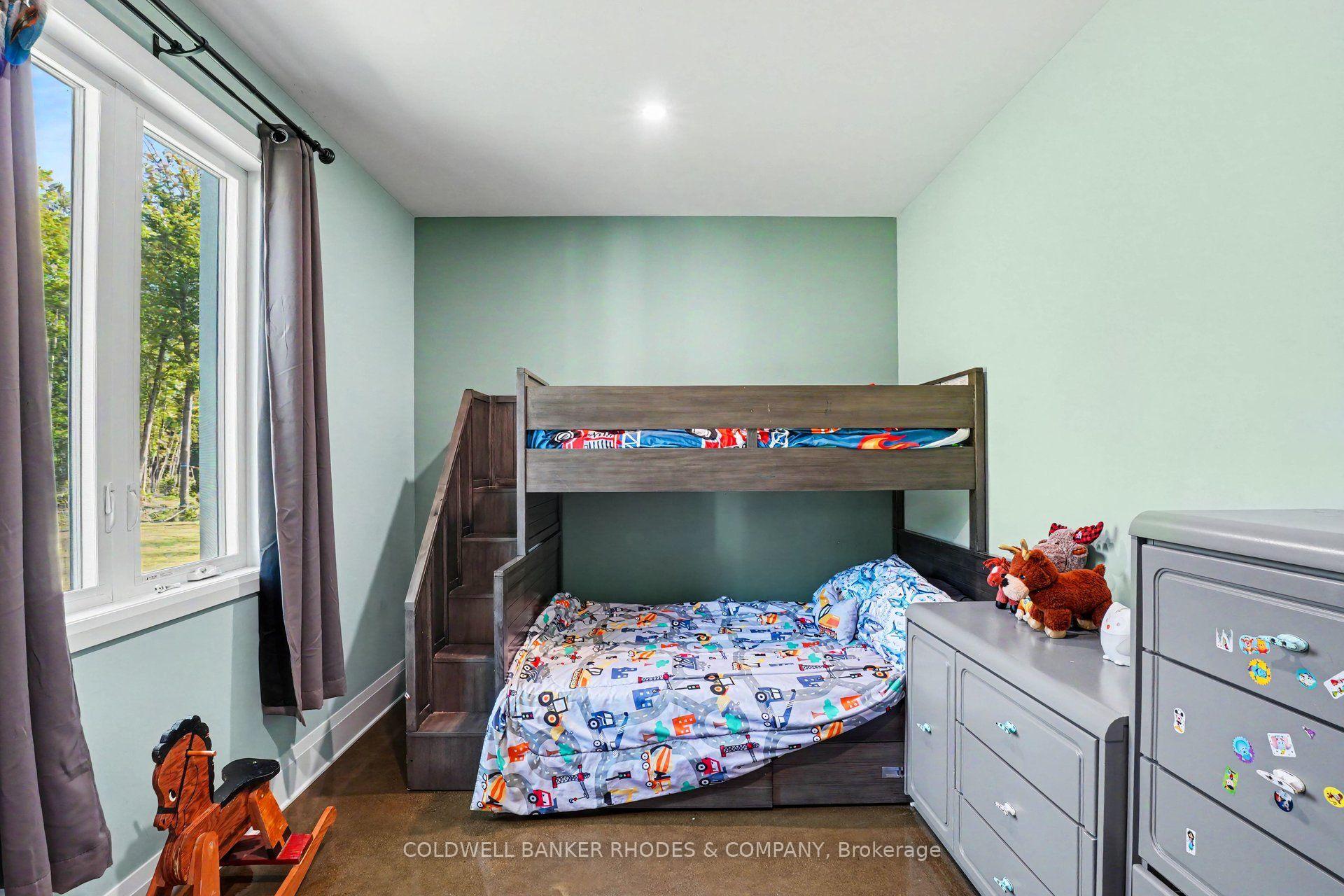 Photo 26 of 780 Mckenzie Avenue, McNab/Braeside, Mcnab/Braeside Twps — HOMEH